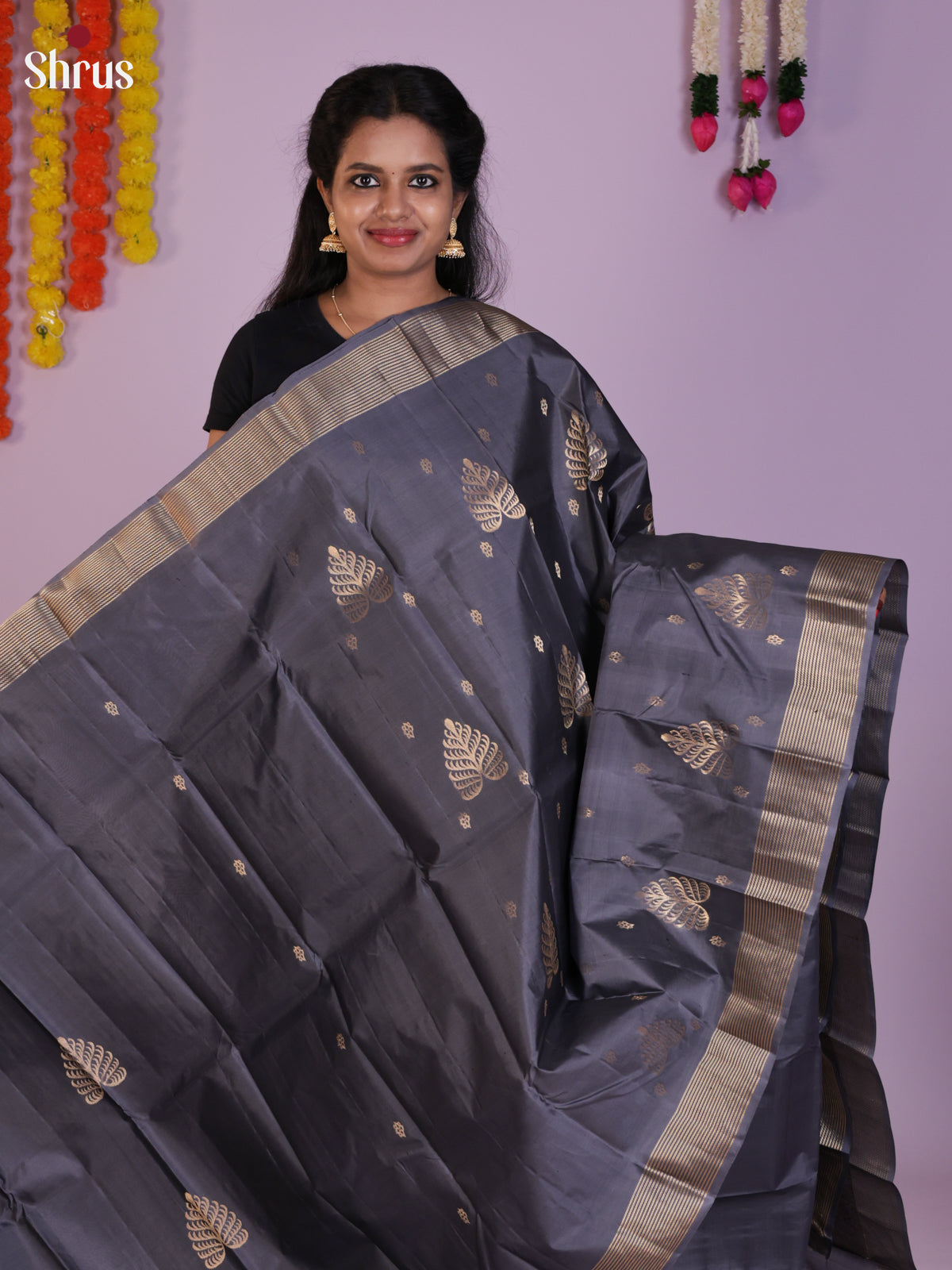 DIS23710 - Kanchipuram silk (LR) Saree - Shop on Shrus.com