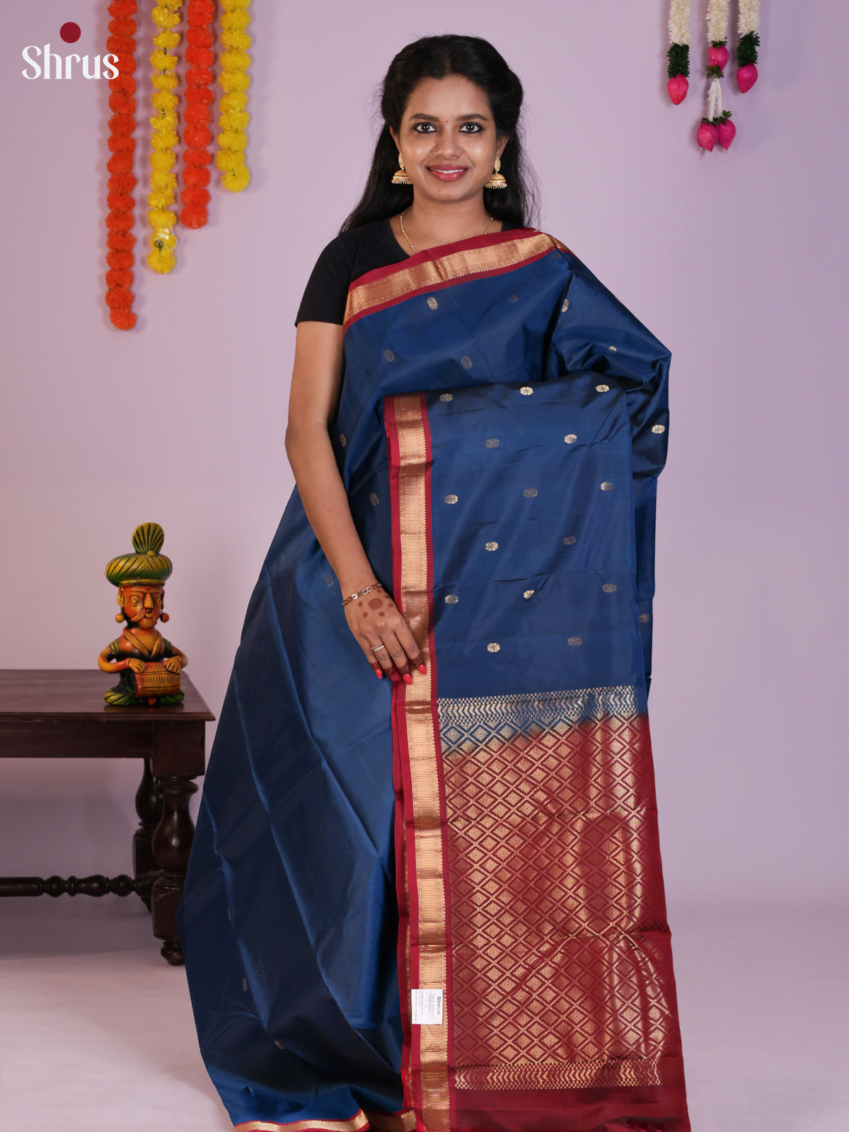DIS23715 - Kanchipuram silk (LR) Saree - Shop on Shrus.com