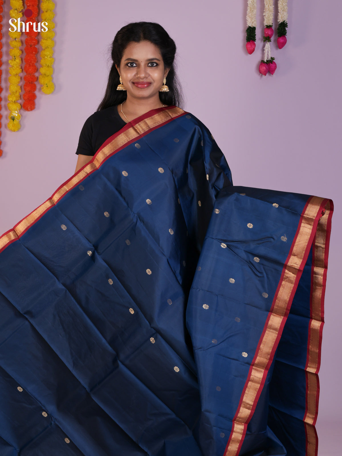 DIS23715 - Kanchipuram silk (LR) Saree - Shop on Shrus.com