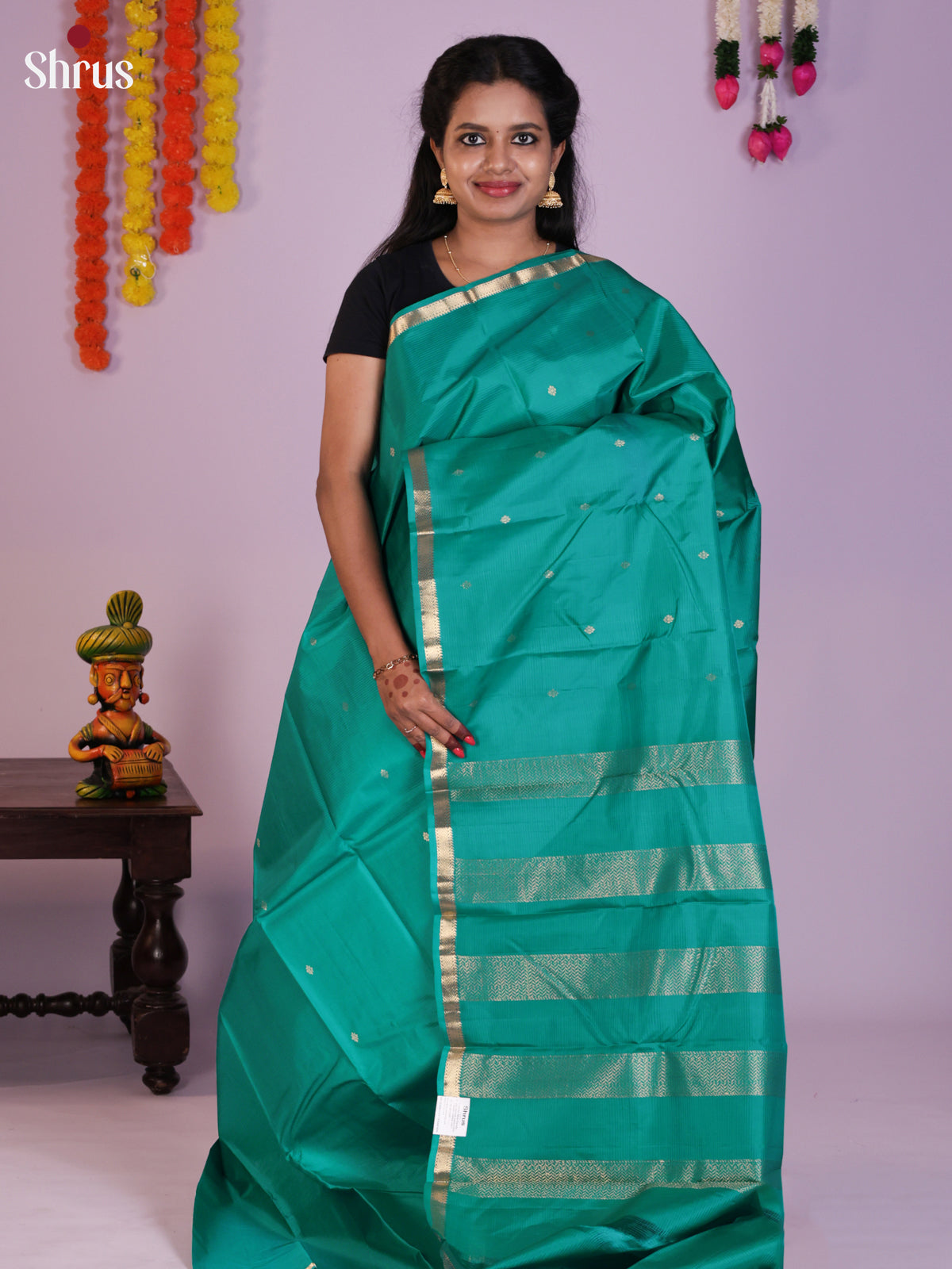 DIS23726 - Kanchipuram silk (LR) Saree - Shop on Shrus.com