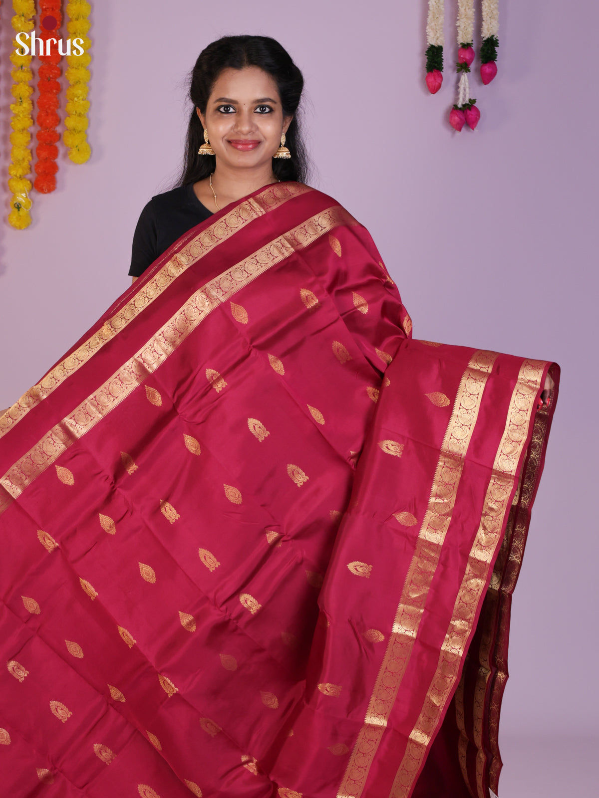 DIS23779 - Kanchipuram silk (HR) Saree - Shop on Shrus.com
