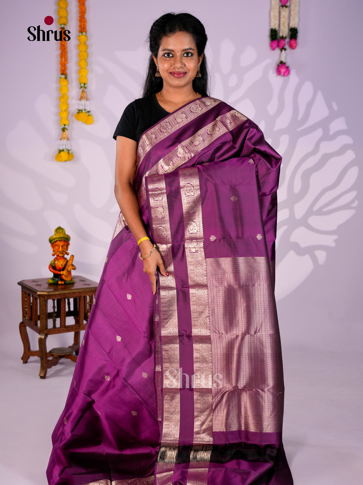 DIS23795 - Kanchipuram silk (HR) Saree - Shop on Shrus.com