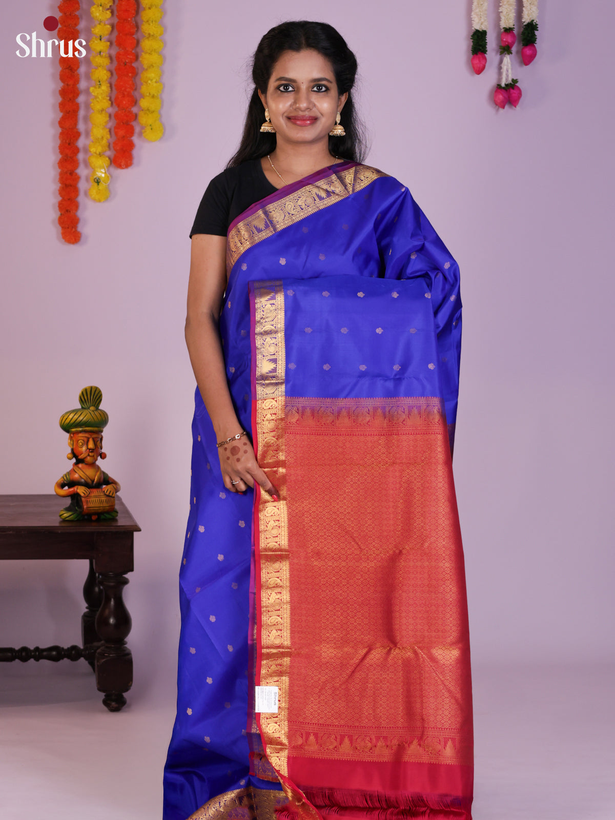 DIS23975 - Kanchipuram silk (HR) Saree - Shop on Shrus.com
