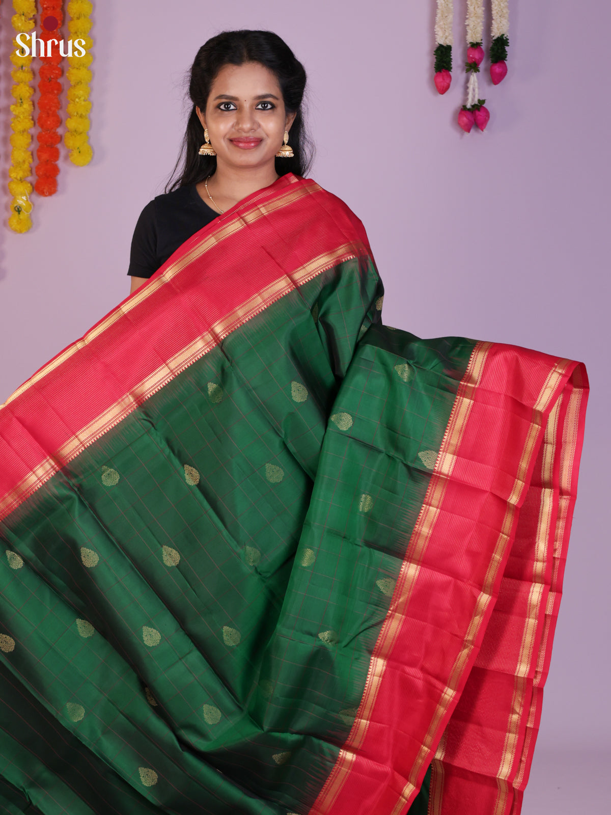 DIS23985 - Kanchipuram silk (HR) Saree - Shop on Shrus.com