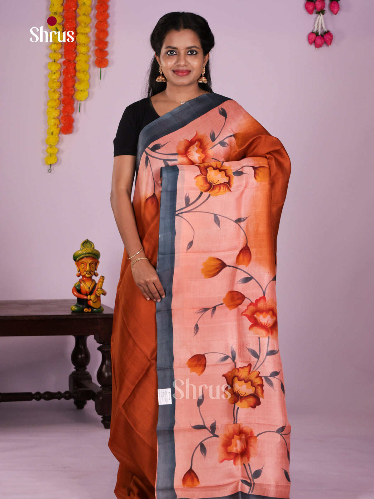 DIS24062 - Tussar Saree - Shop on Shrus.com