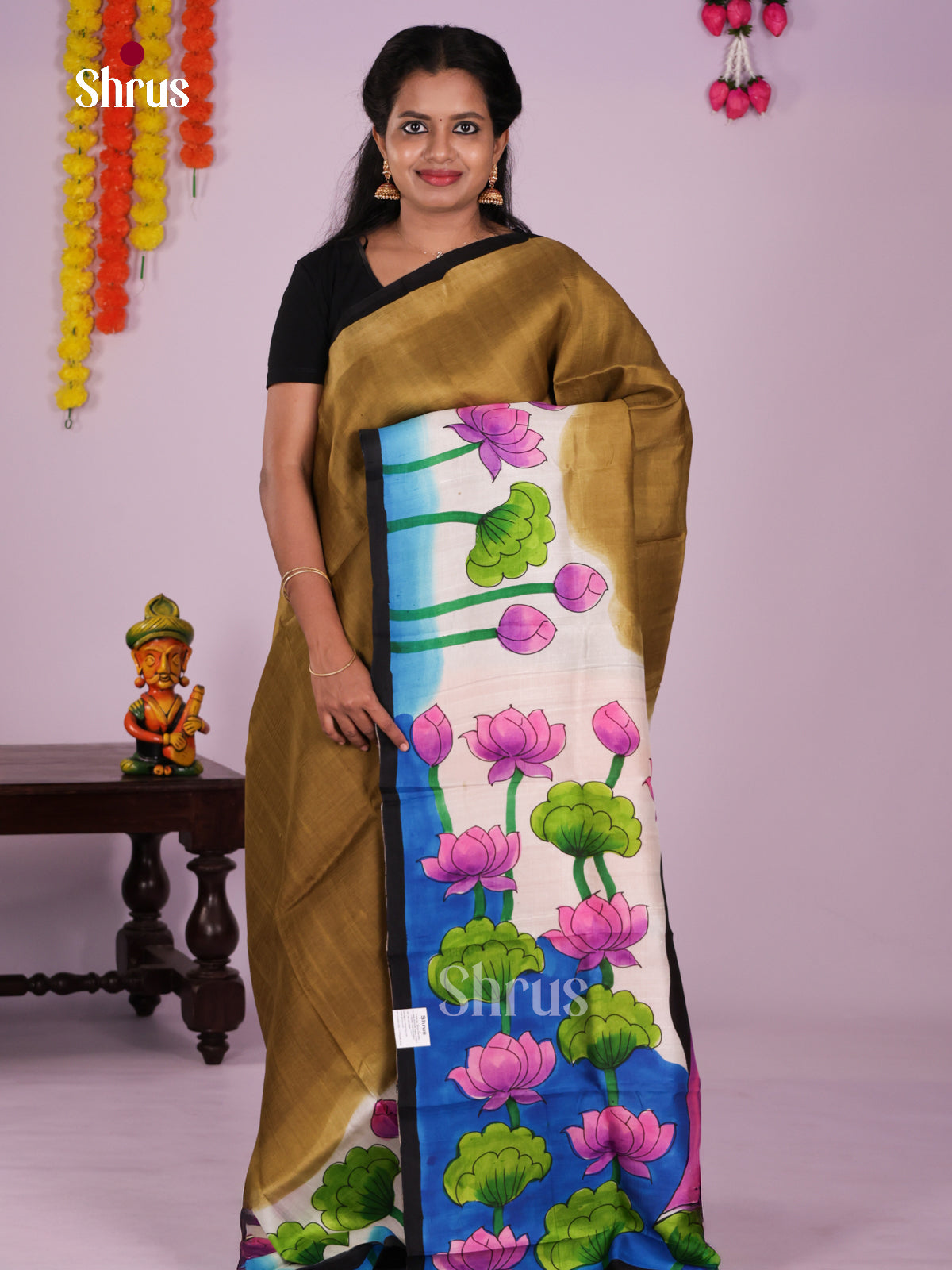 DIS24069 - Tussar Saree - Shop on Shrus.com