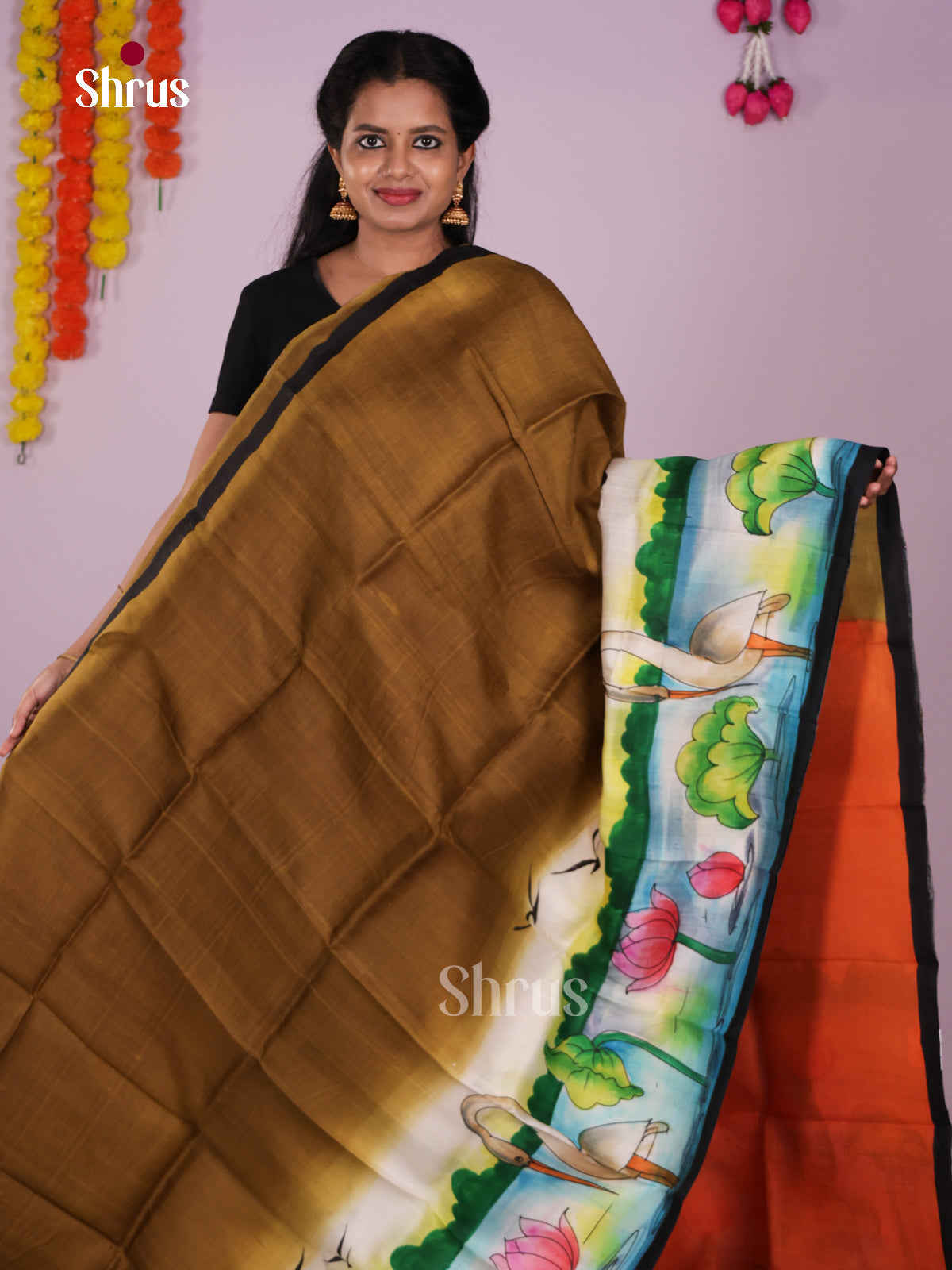 DIS24087 - Tussar Saree - Shop on Shrus.com