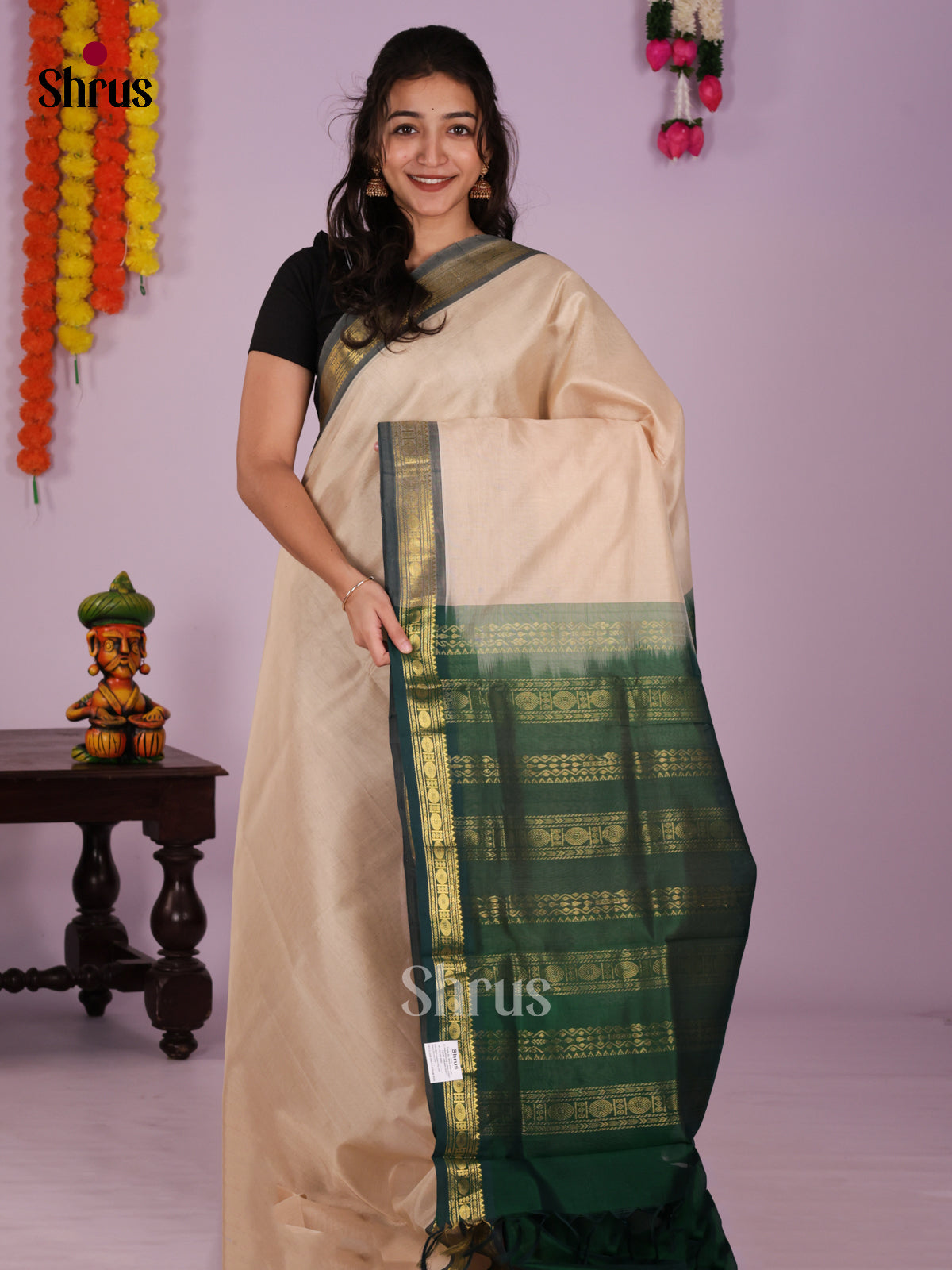 DIS24180 - Silk Cotton Saree - Shop on Shrus.com