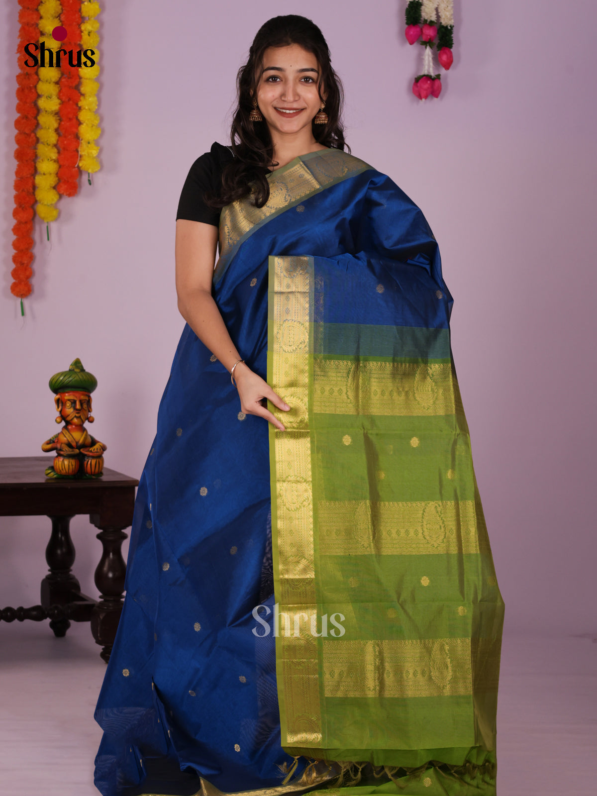 DIS24233 - Silk Cotton Saree - Shop on Shrus.com