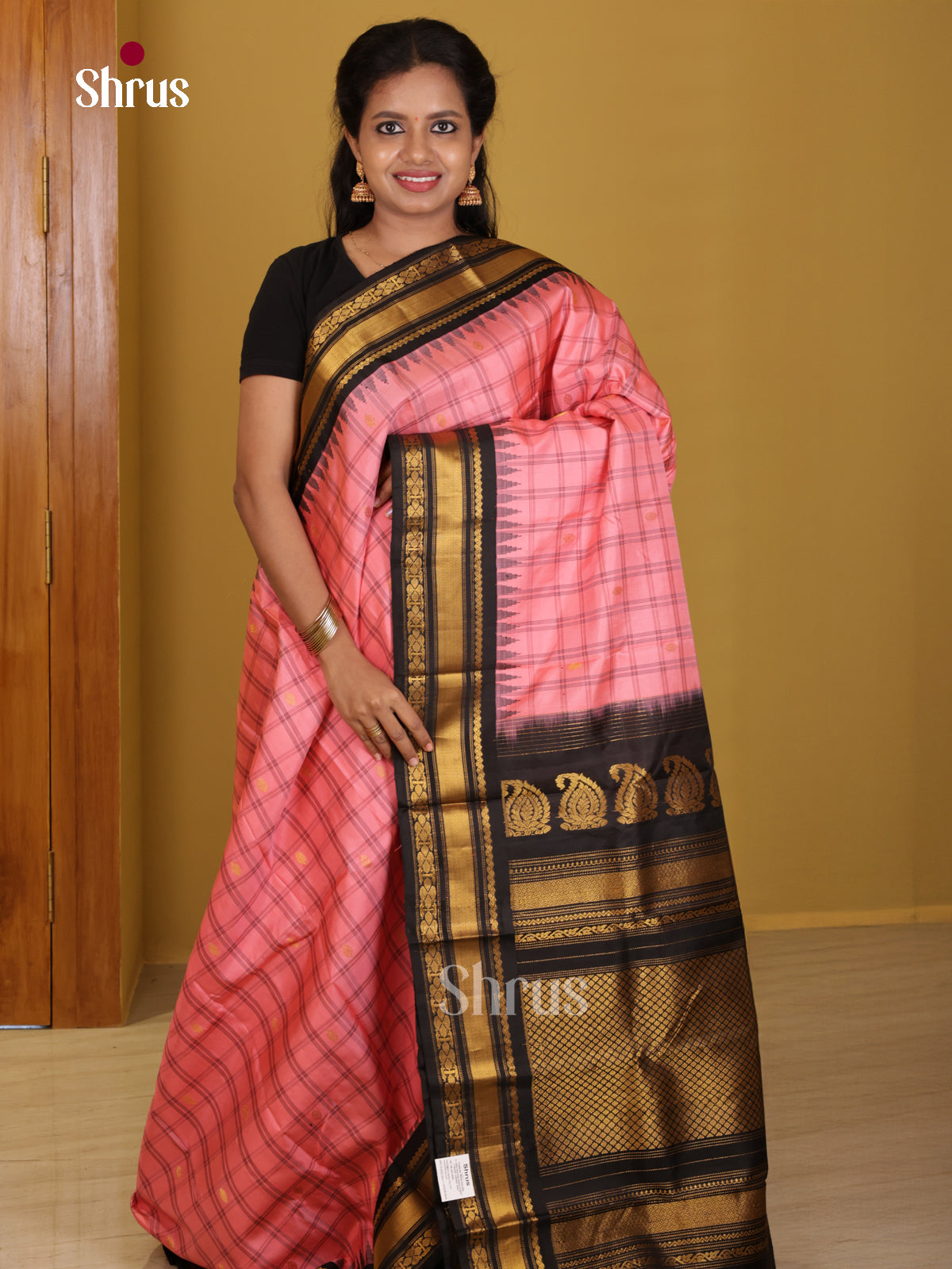 DIS24698 - Gadwal silk Saree