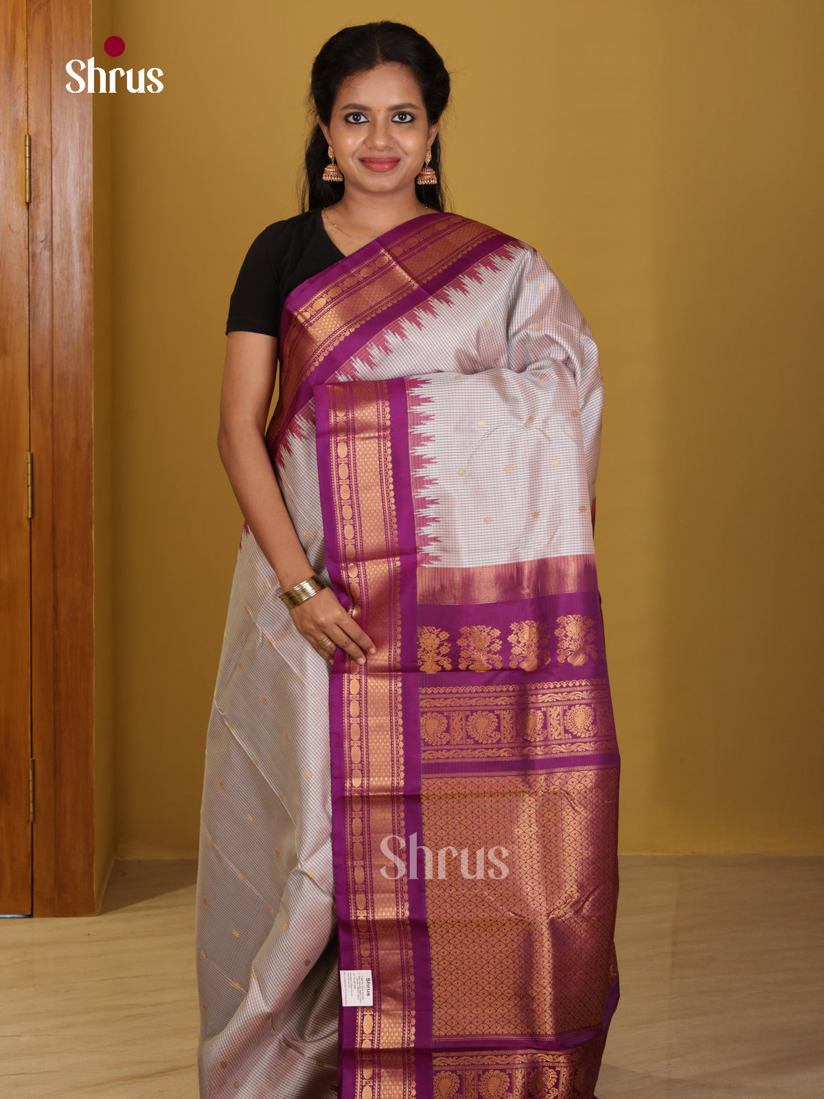 DIS24712 - Gadwal silk Saree