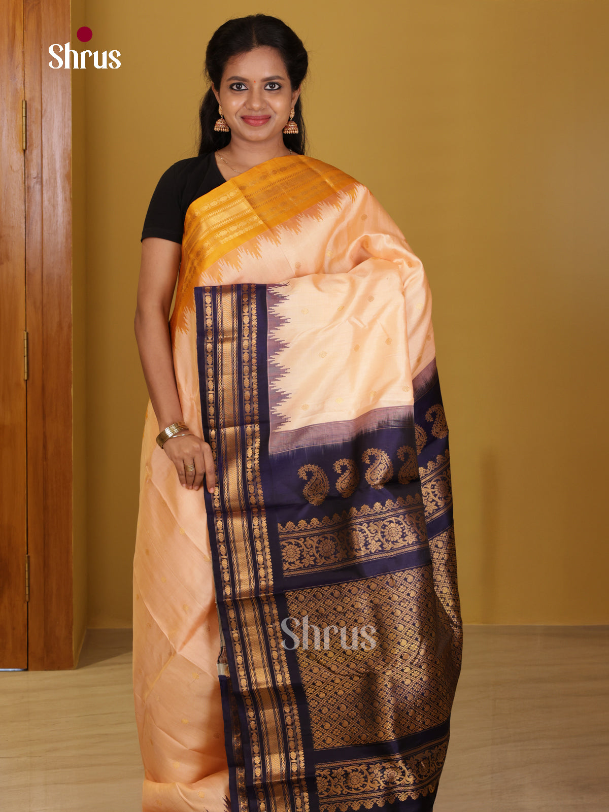 DIS24725 - Gadwal silk Saree - Shop on Shrus.com