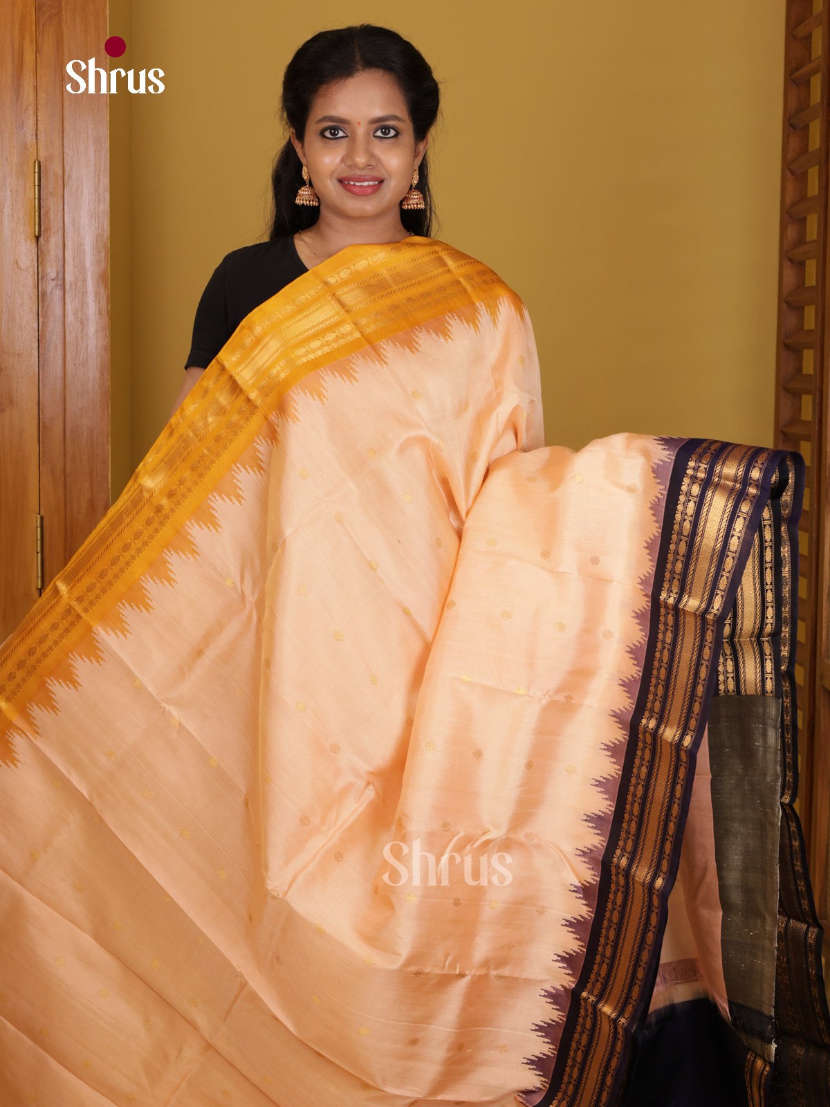 DIS24725 - Gadwal silk Saree - Shop on Shrus.com