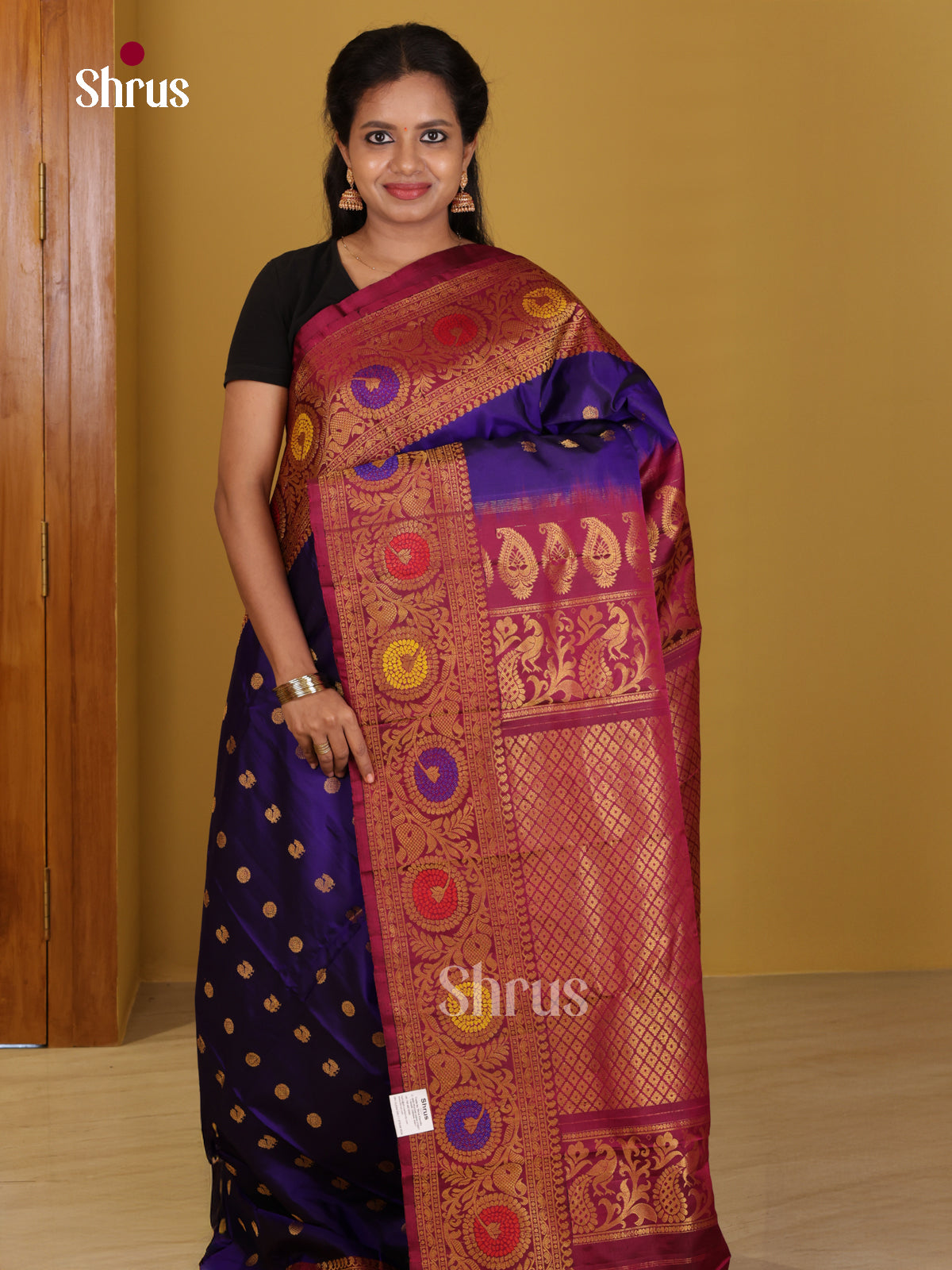 DIS24744 - Gadwal silk Saree - Shop on Shrus.com