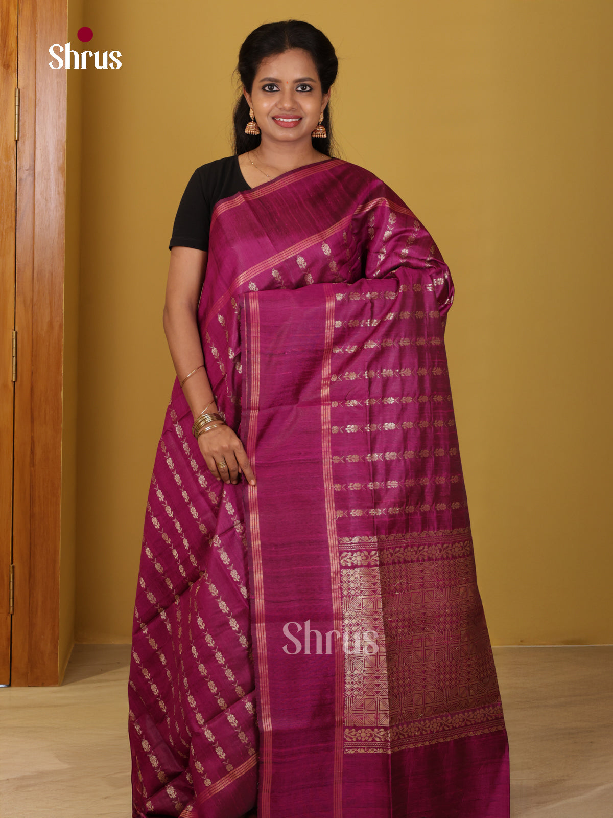 DIS24803 - Raw Silk Saree - Shop on Shrus.com