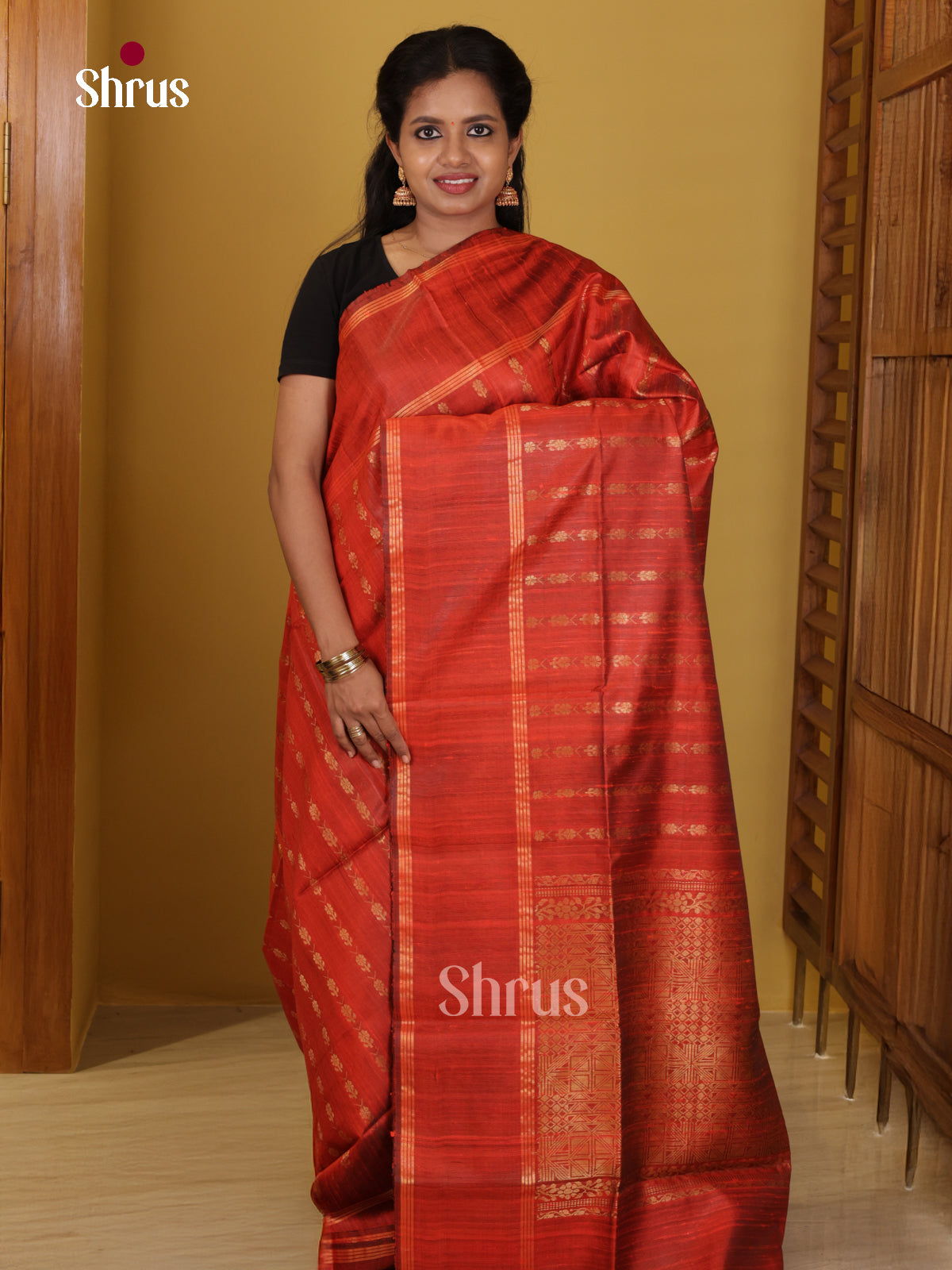 DIS24805 - Raw Silk Saree - Shop on Shrus.com