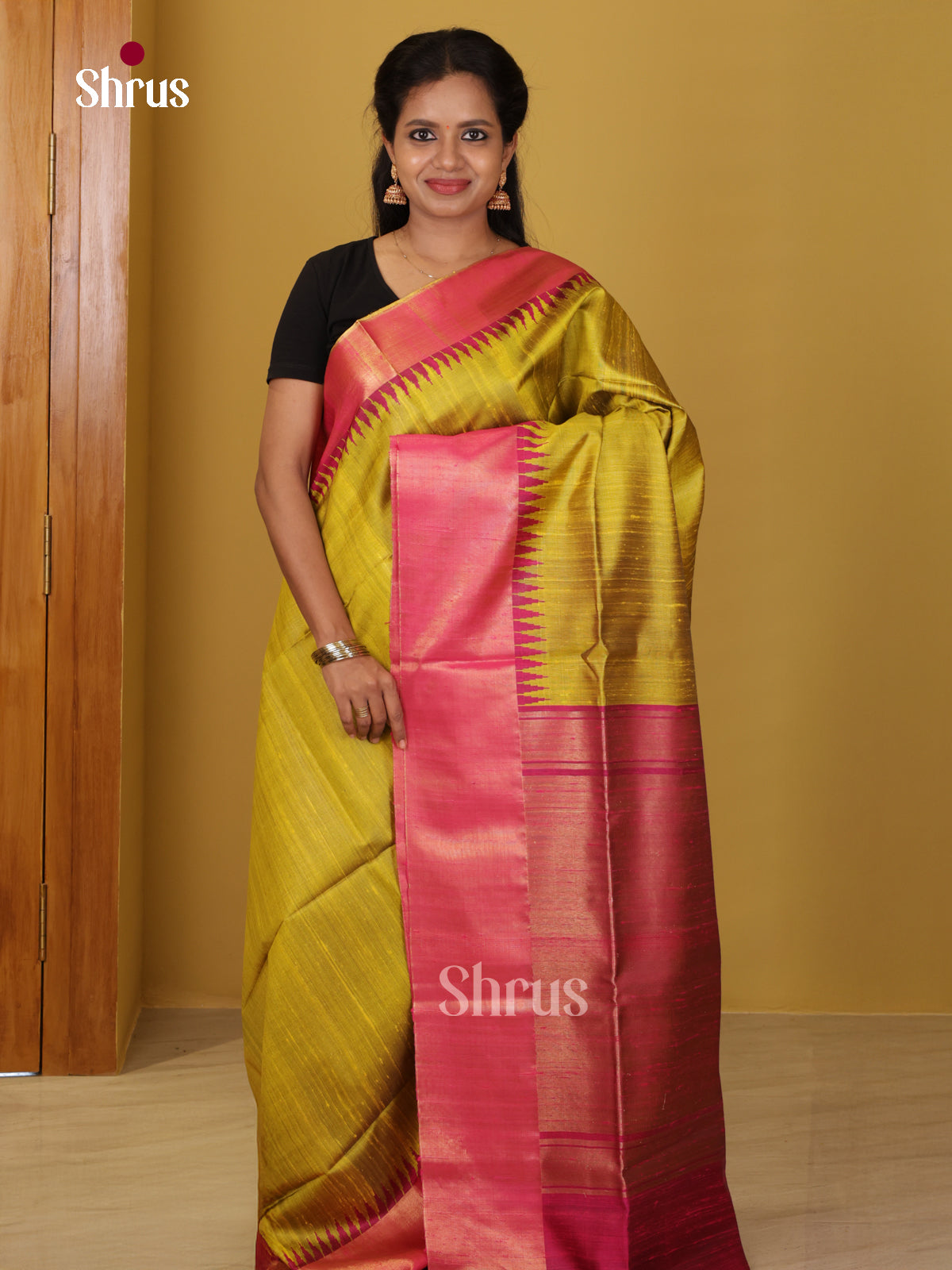 DIS24827 - Raw Silk Saree - Shop on Shrus.com