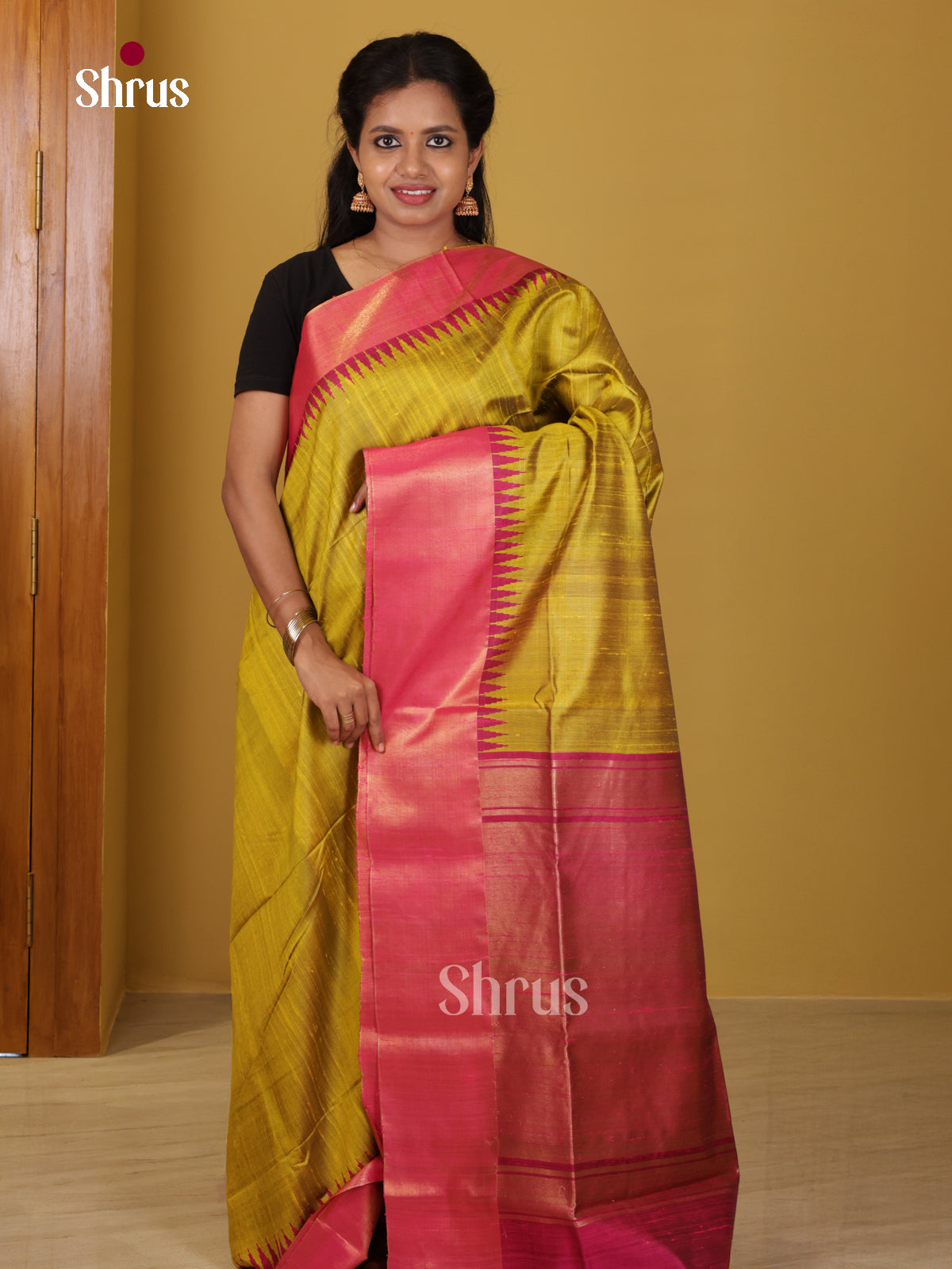 DIS24831 - Raw Silk Saree - Shop on Shrus.com
