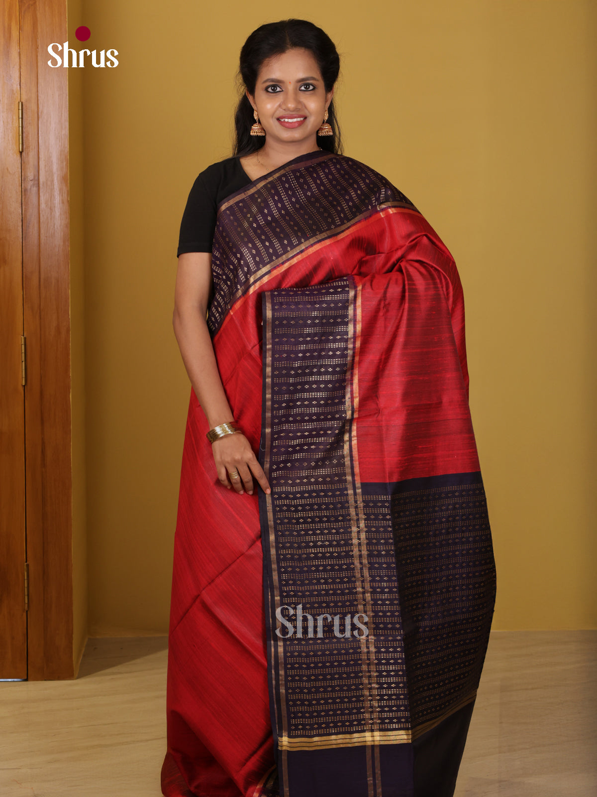 DIS24846 - Raw Silk Saree - Shop on Shrus.com