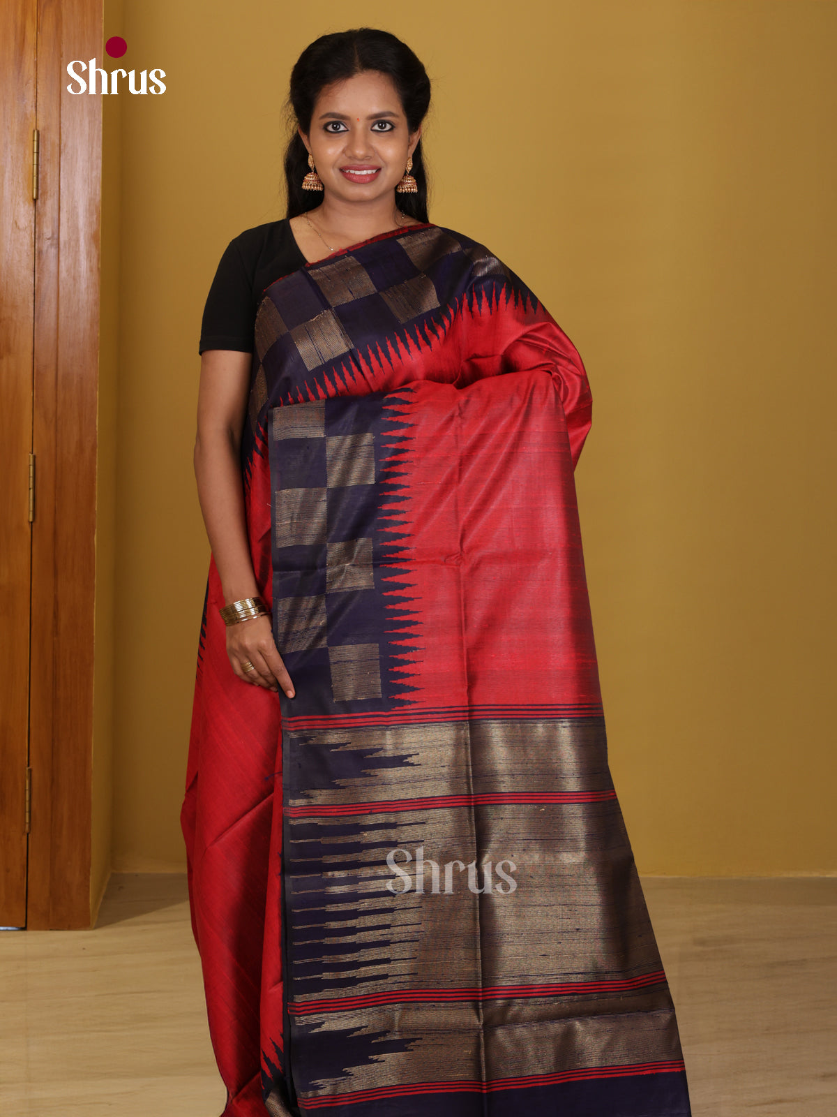 DIS24863 - Raw Silk Saree - Shop on Shrus.com