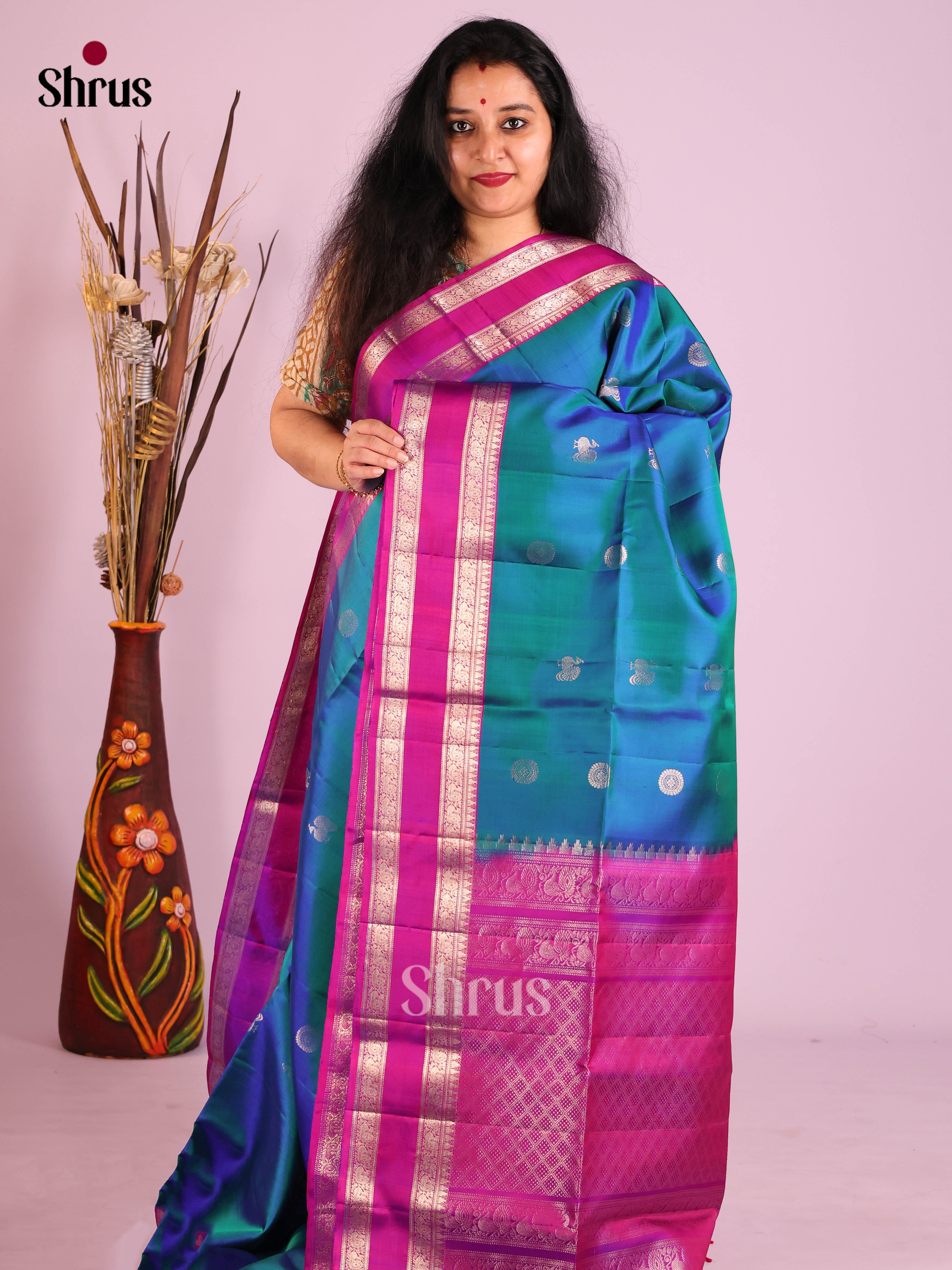DIS25373 - Soft Silk (HR) Saree - Shop on Shrus.com