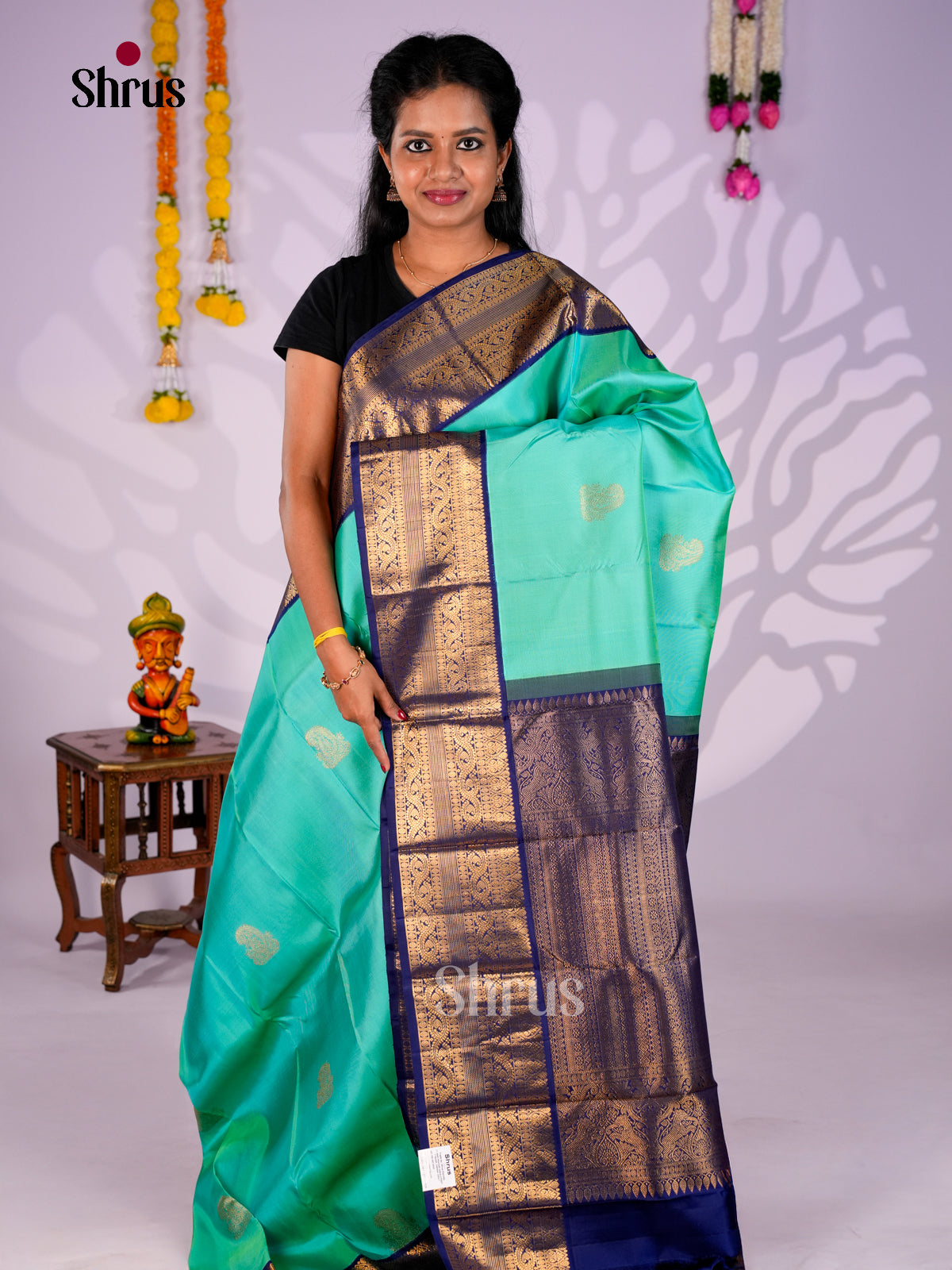 DIS25418 - Kanchipuram silk (HR) Saree - Shop on Shrus.com