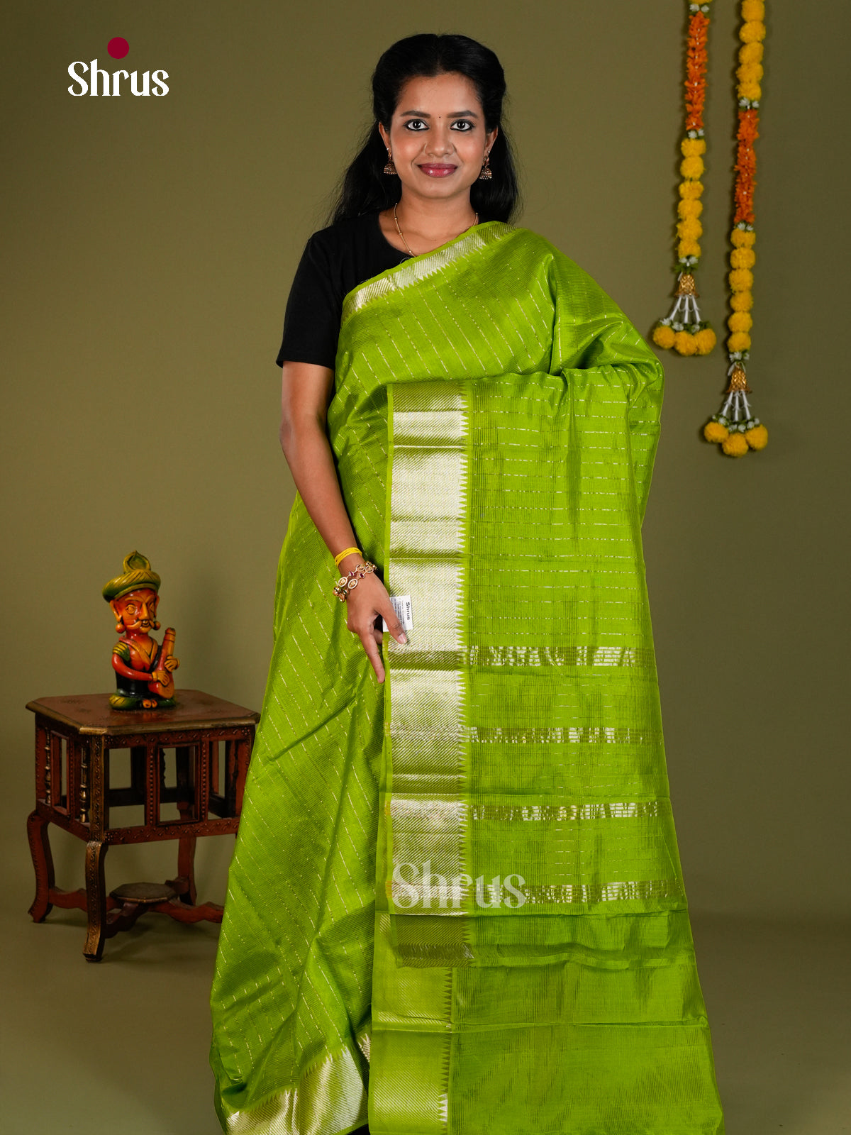 DIS26045 - Mangalagiri silkcotton Saree - Shop on Shrus.com
