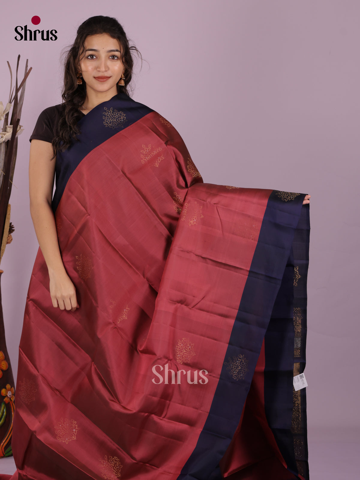 DIS26594 - Kanchipuram-halfpure Saree - Shop on Shrus.com