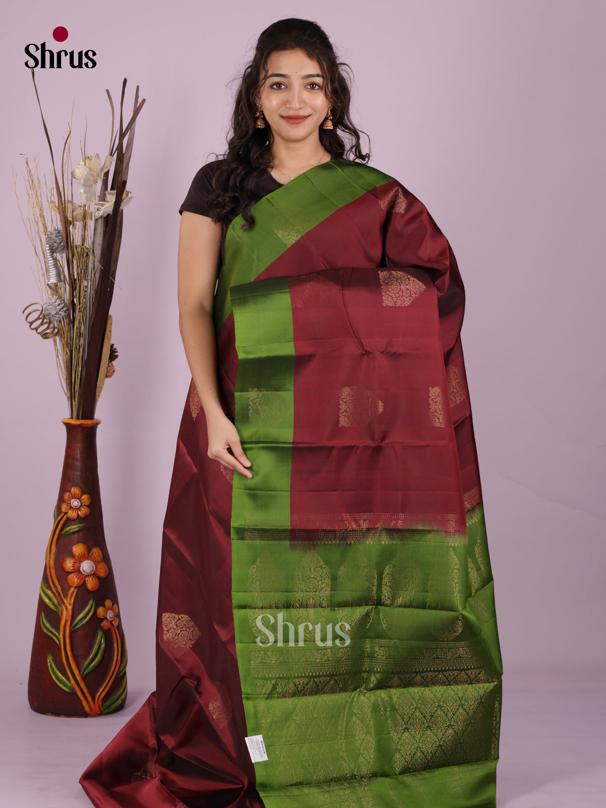 DIS26619 - Kanchipuram-halfpure Saree - Shop on Shrus.com