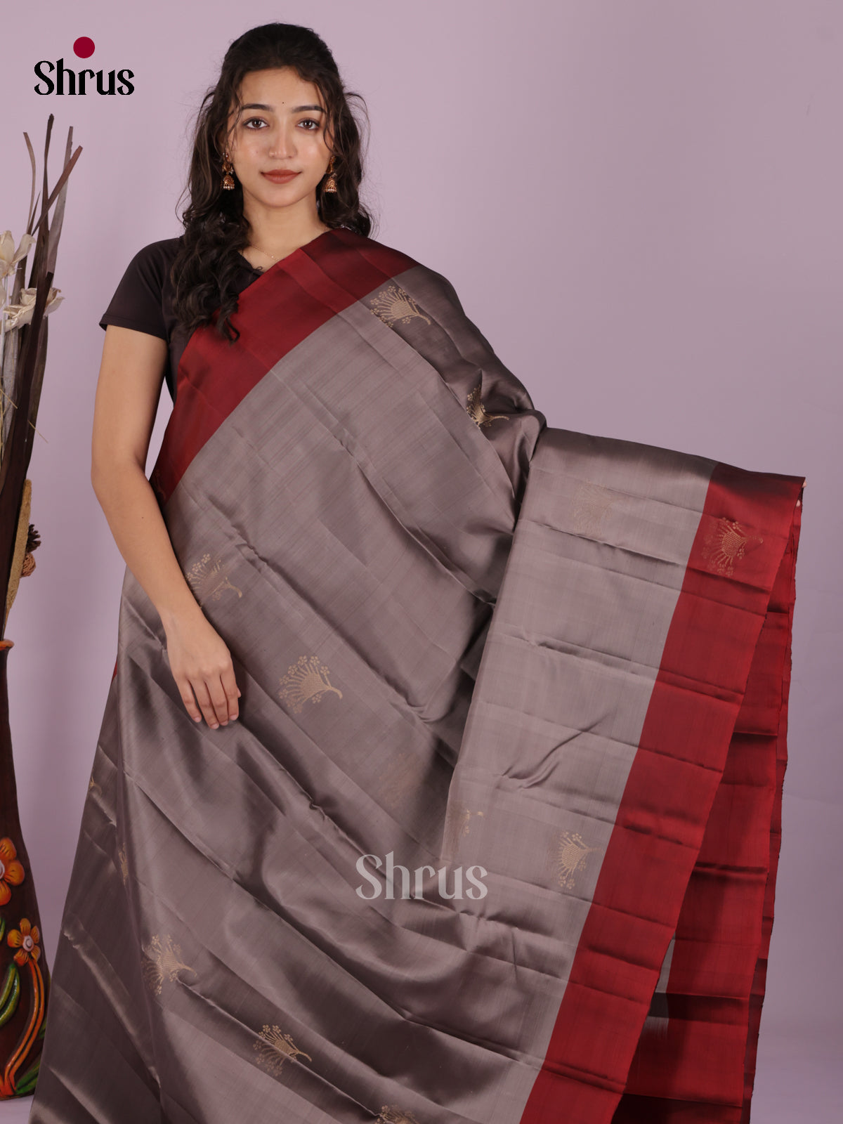 DIS26624 - Kanchipuram-halfpure Saree - Shop on Shrus.com