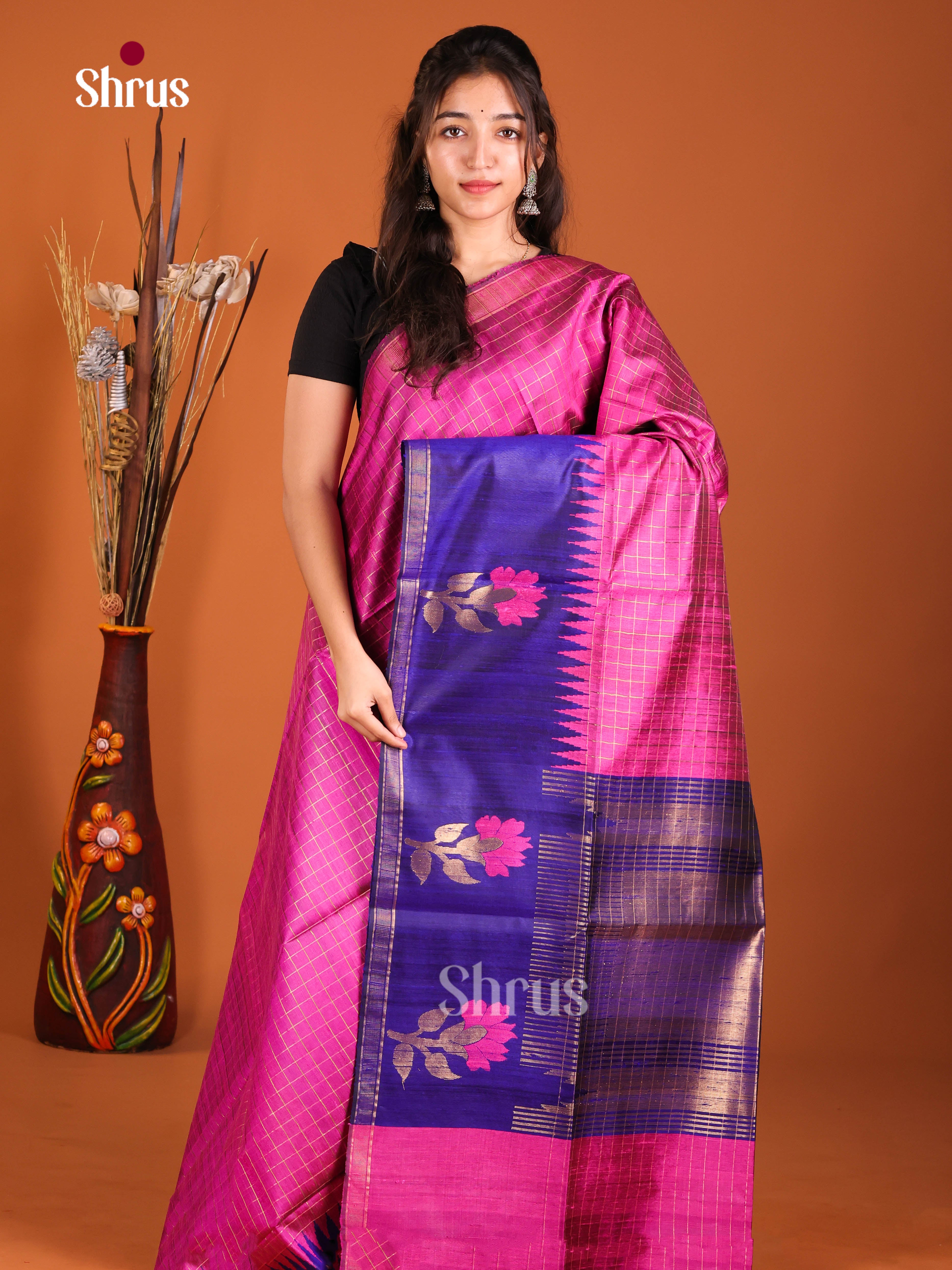 Chic Pink Raw Silk Saree With Golden Checks & Blue Border With Floral Motifs