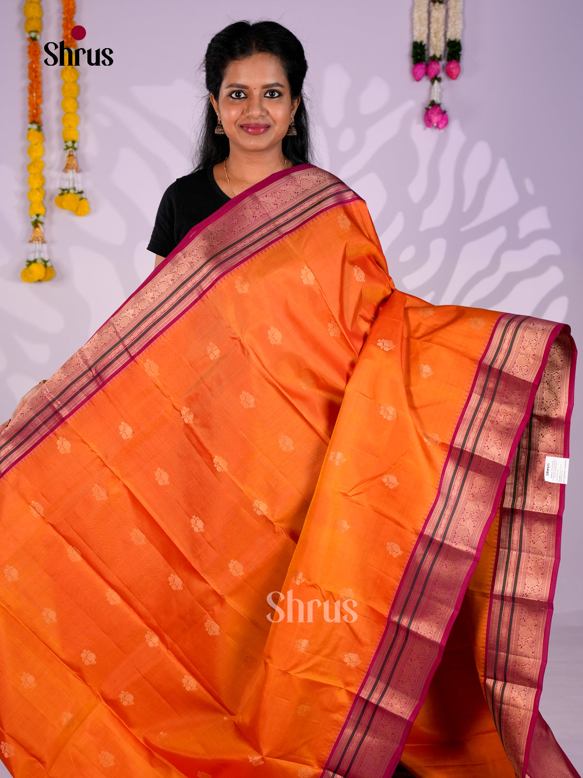 DIS27446 - Kanchipuram Butta design Saree - Shop on Shrus.com