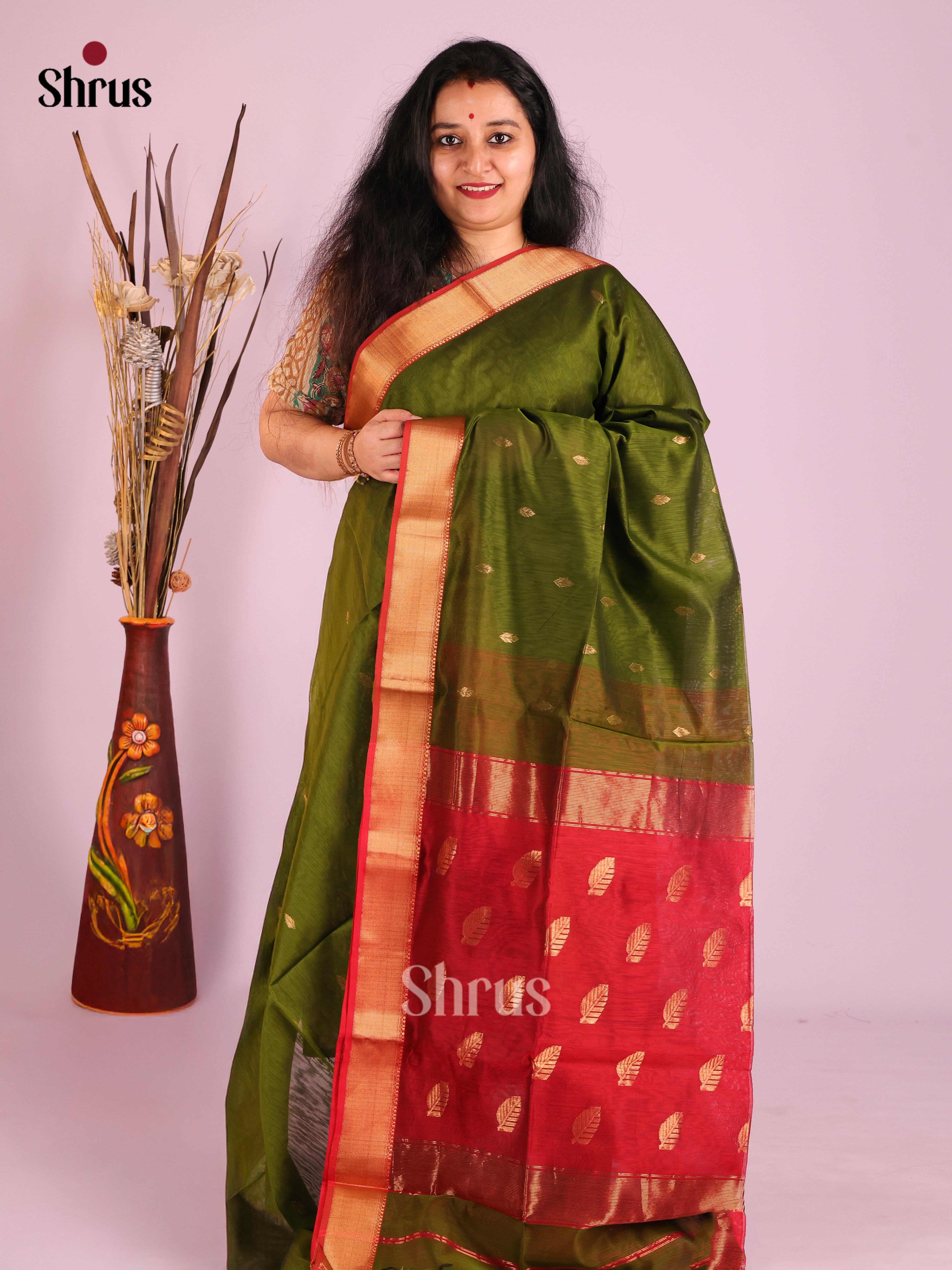 Green & Red- Maheshwari silkcotton Saree - Shop on Shrus.com