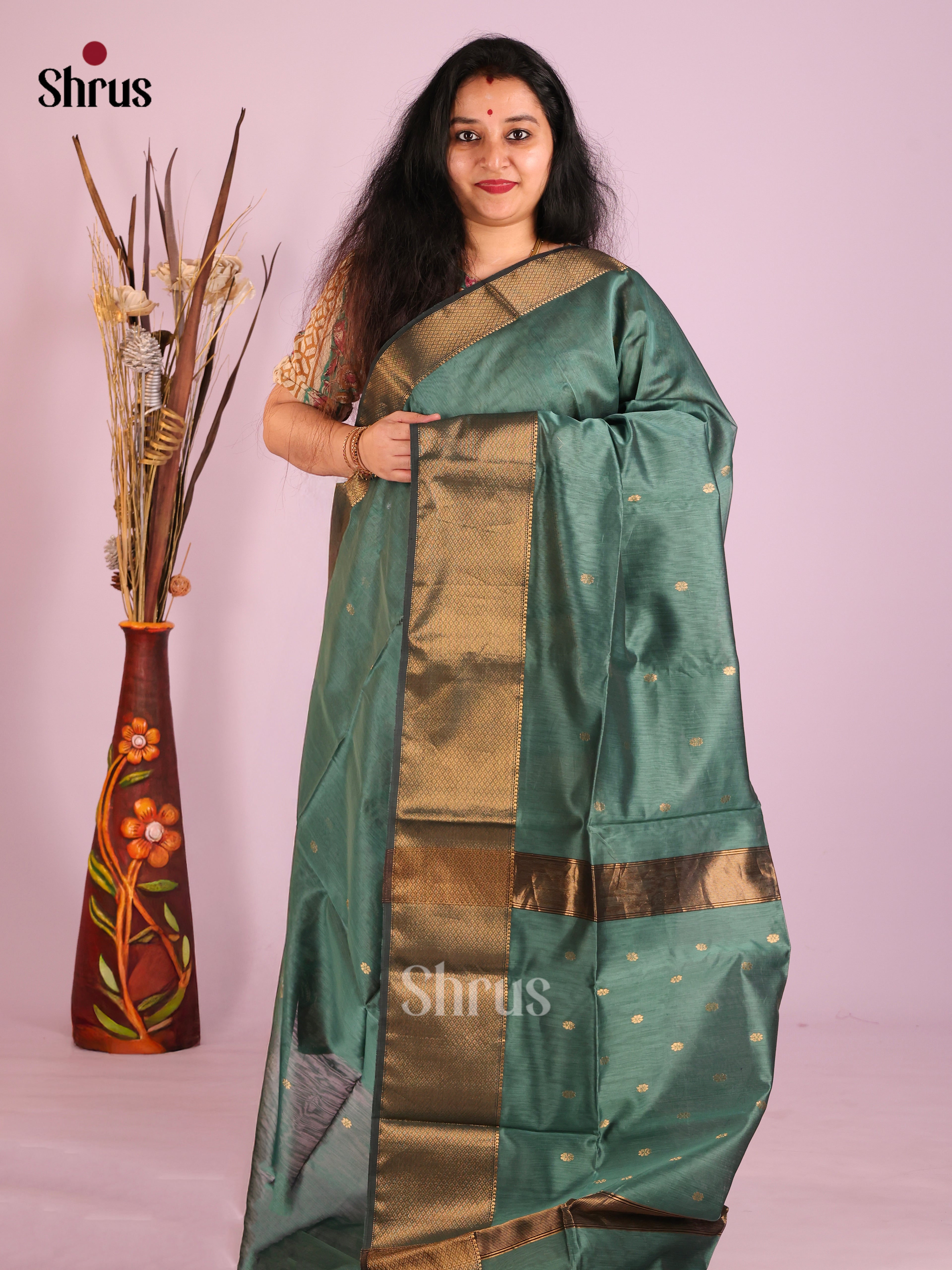 DIS27546 - Maheshwari silkcotton Saree - Shop on Shrus.com