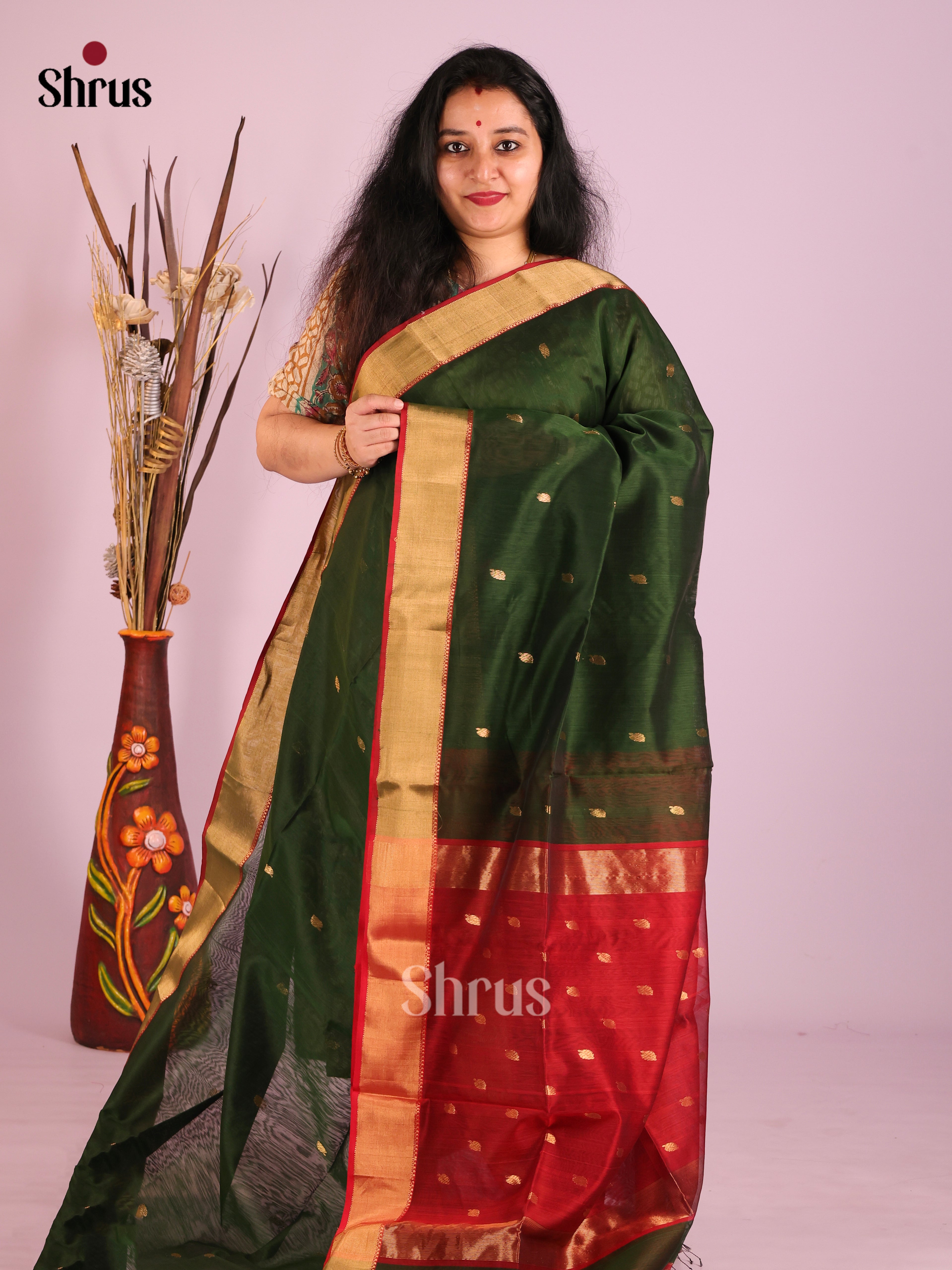 Green & Red - Maheshwari silkcotton Saree - Shop on Shrus.com