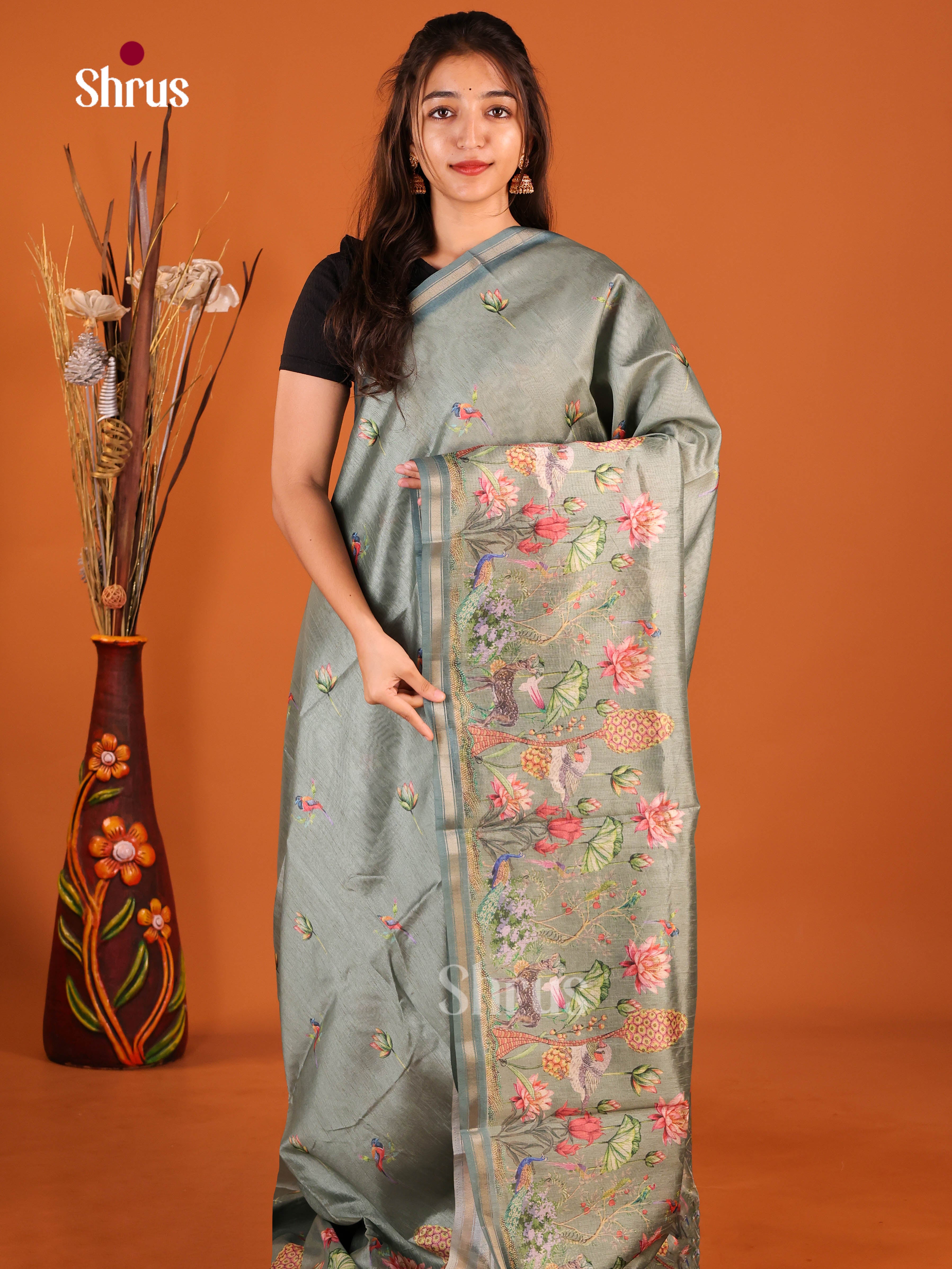 DIS29112 - Semi Chanderi Saree
