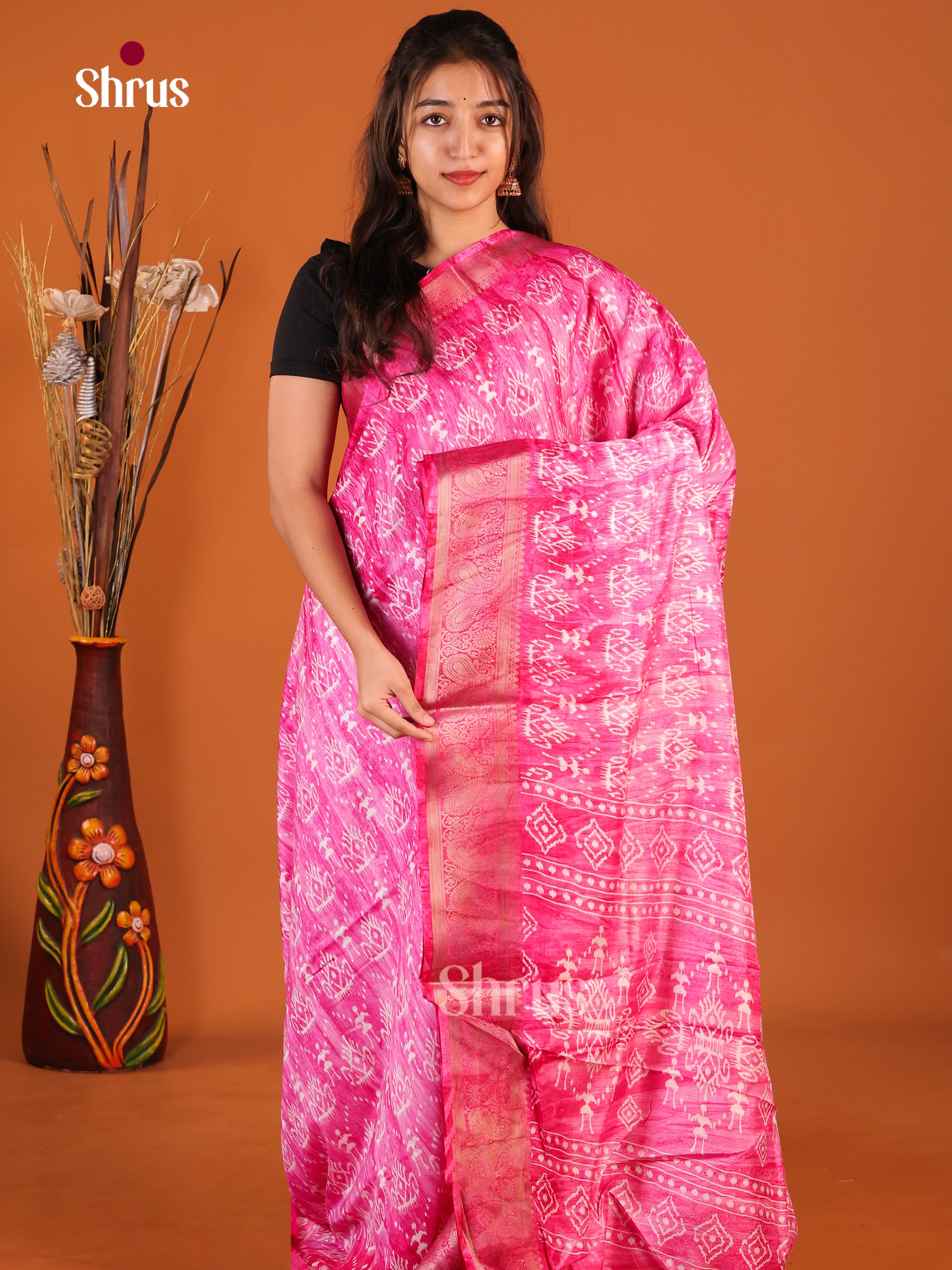 Pink- Semi Dola silk Saree