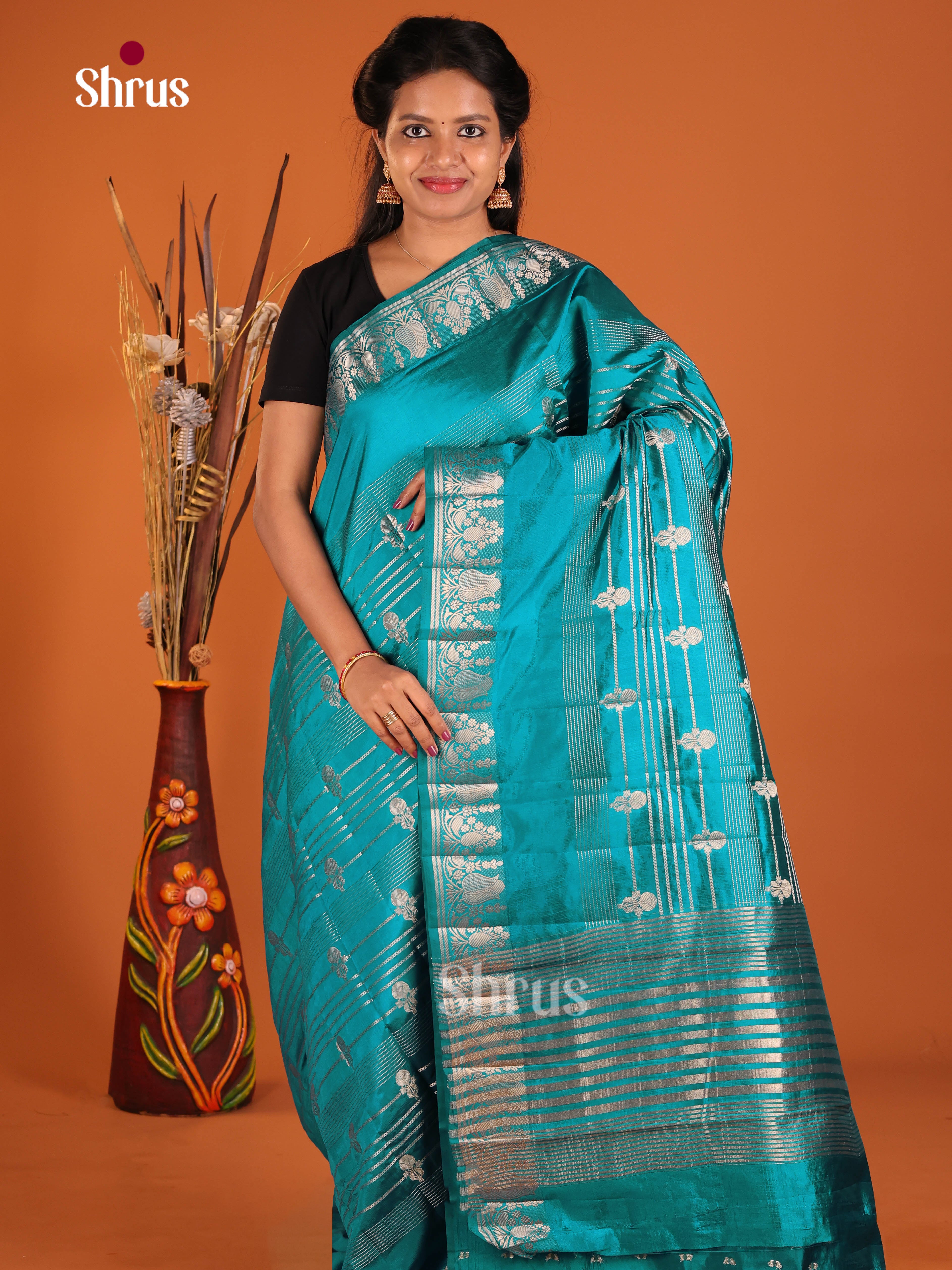 DIS30082 - Semi Rawsilk Saree