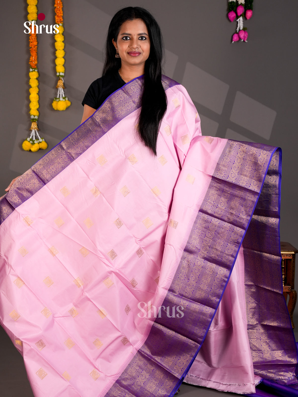 DIS30183 - Kanchipuram silk (HR) Saree - Shop on Shrus.com