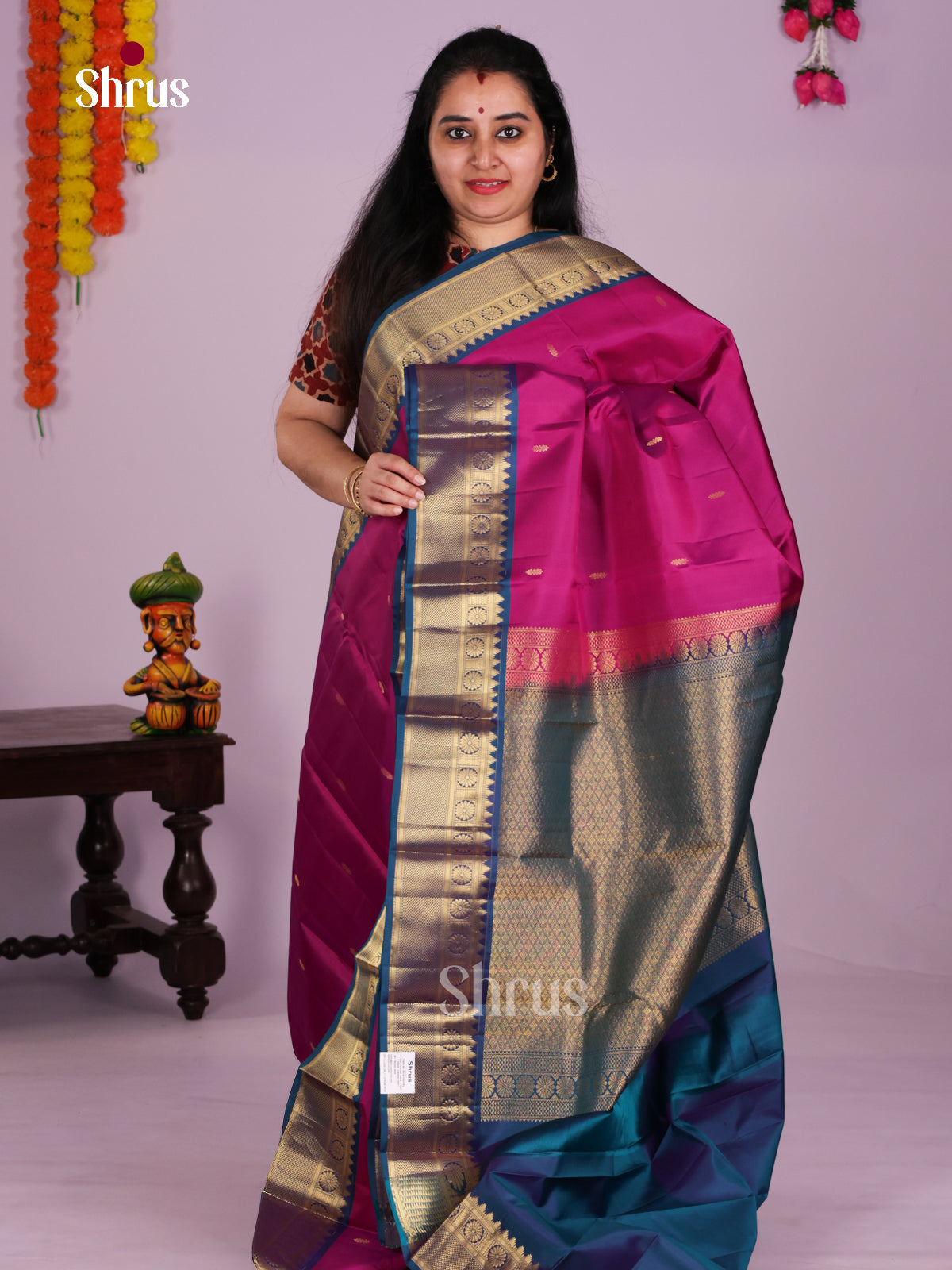 DIS30236 - Kanchipuram silk (HR) Saree - Shop on Shrus.com