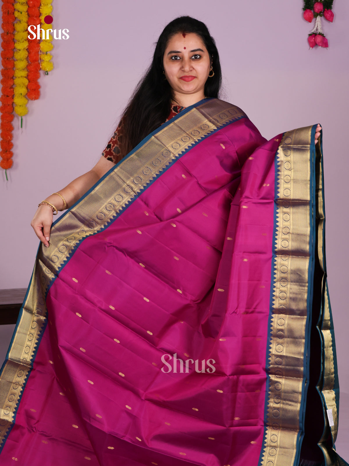 DIS30236 - Kanchipuram silk (HR) Saree - Shop on Shrus.com
