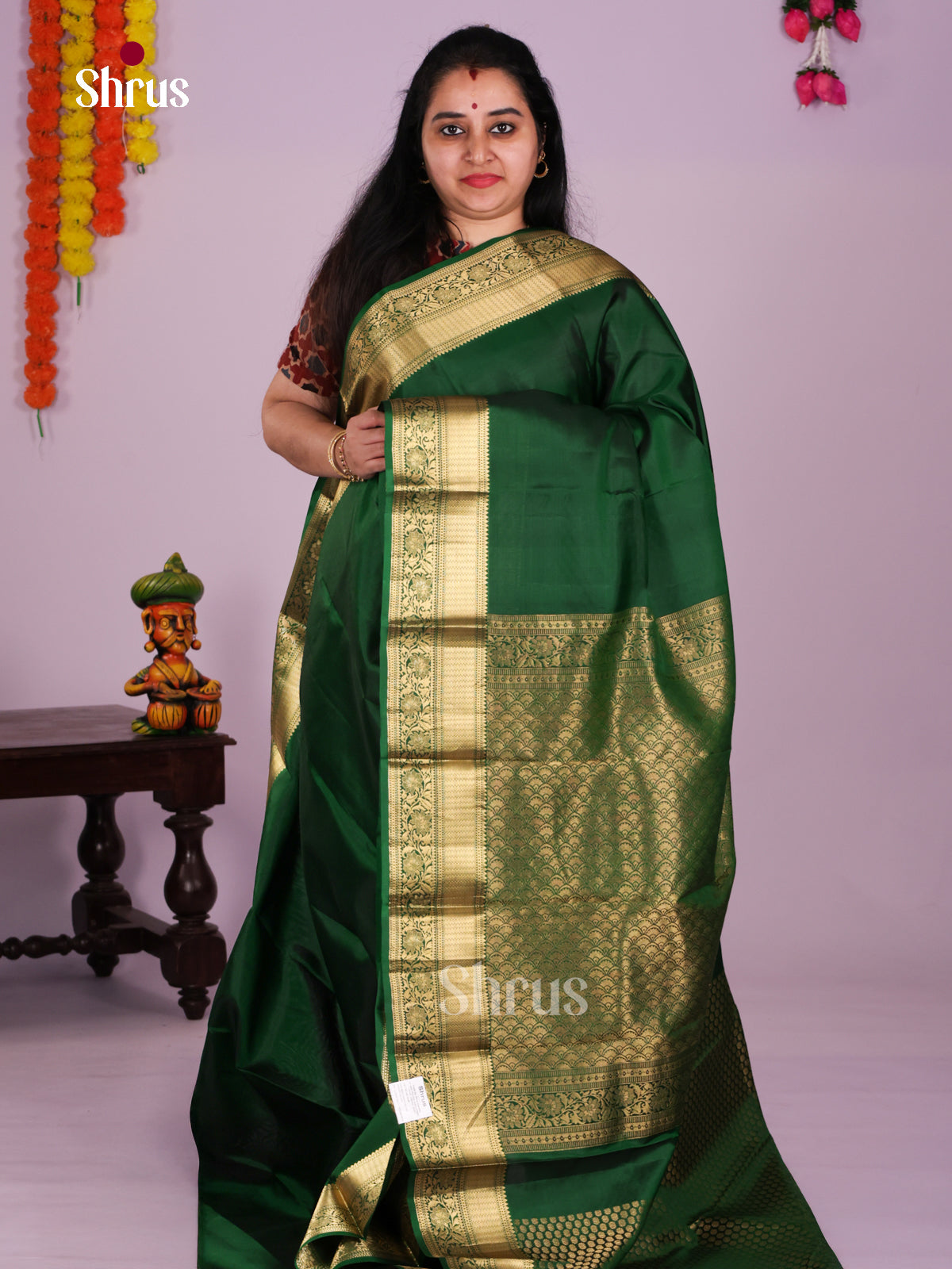DIS30278 - Kanchipuram silk (HR) Saree - Shop on Shrus.com