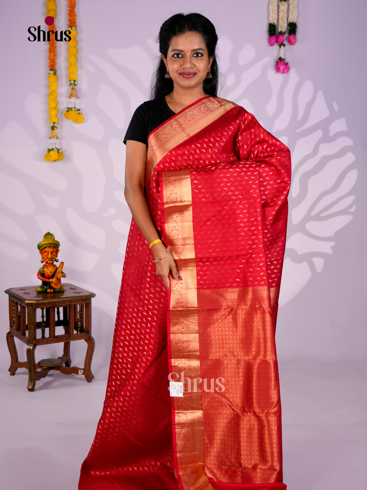 DIS30299 - Kanchipuram silk (HR) Saree - Shop on Shrus.com
