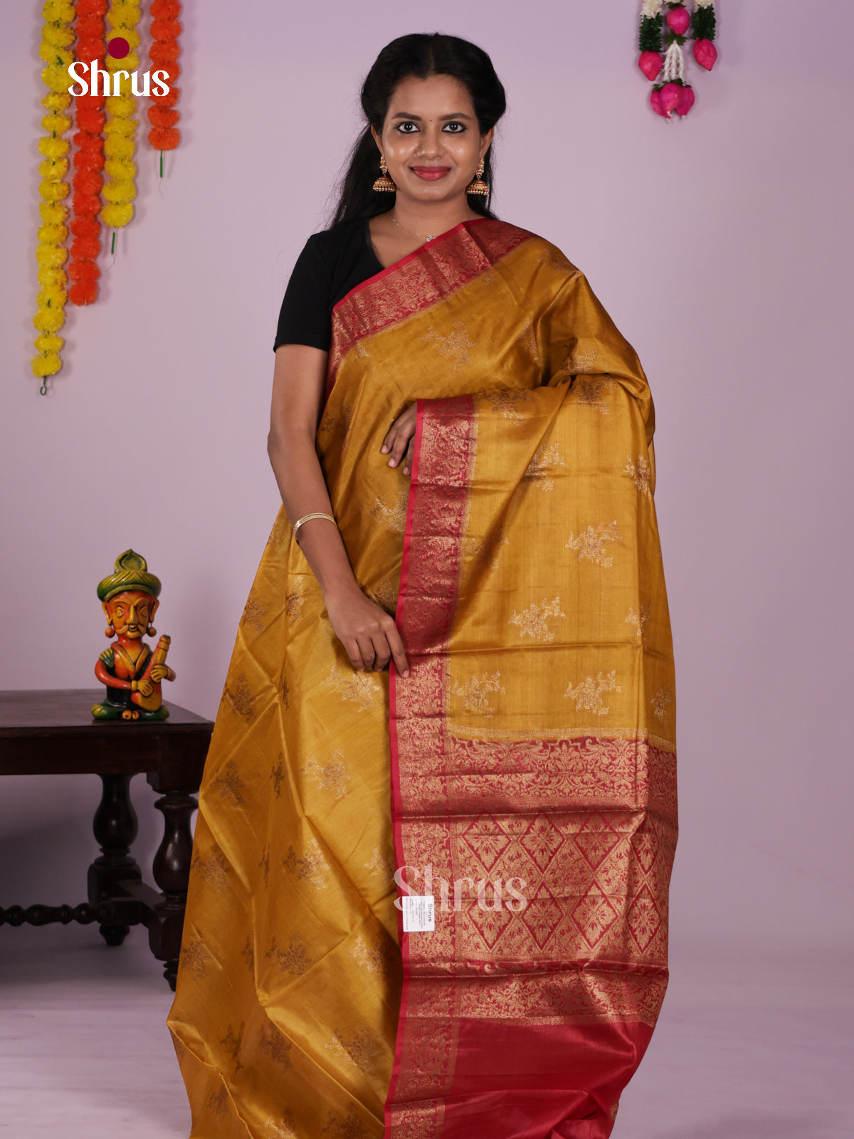 DIS30395 - Tussar Saree - Shop on Shrus.com