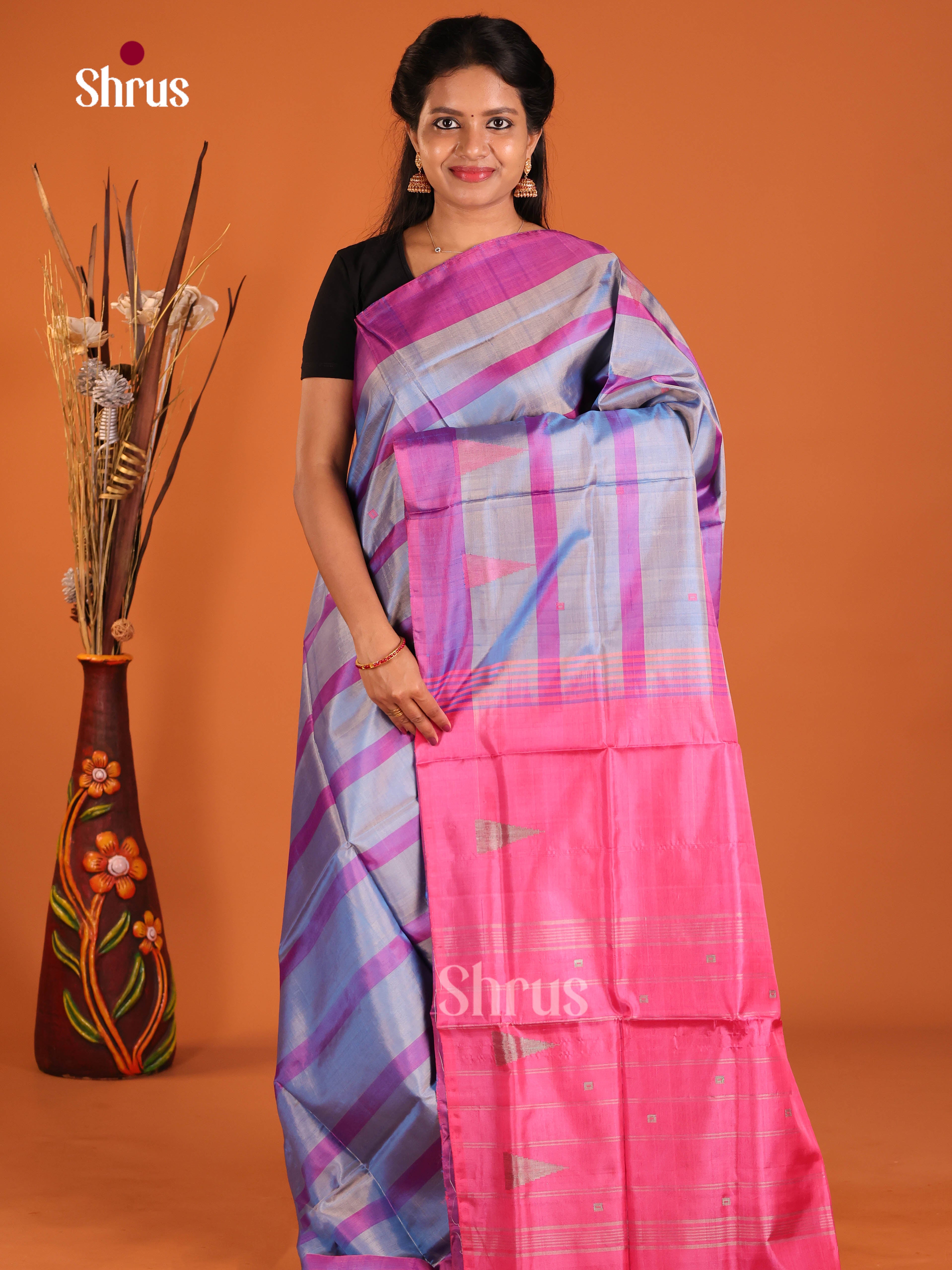 Grey & Pink - Banana Pith without blouse Saree - Shop on Shrus.com