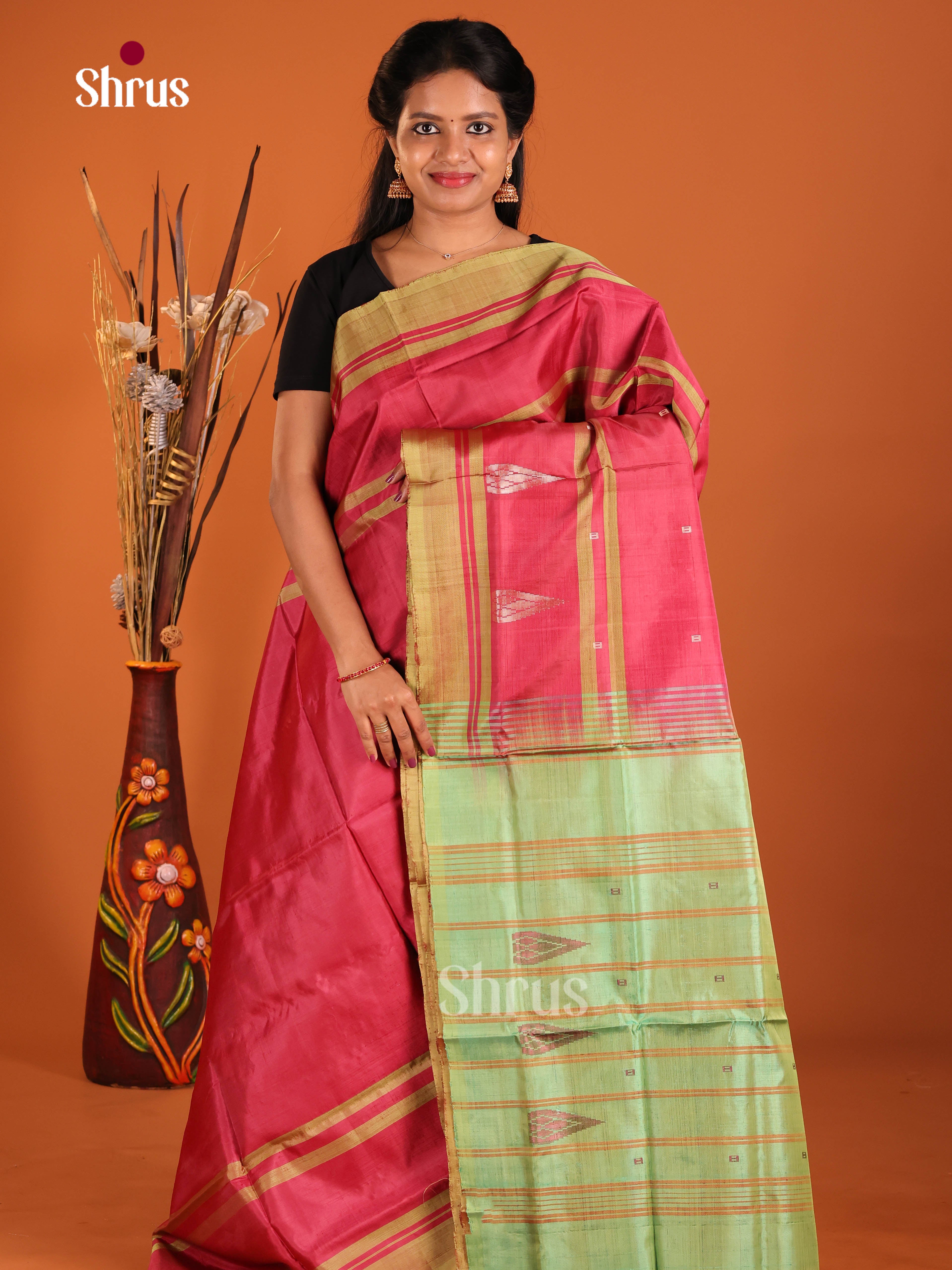 Red & Green - Banana Pith without blouse Saree