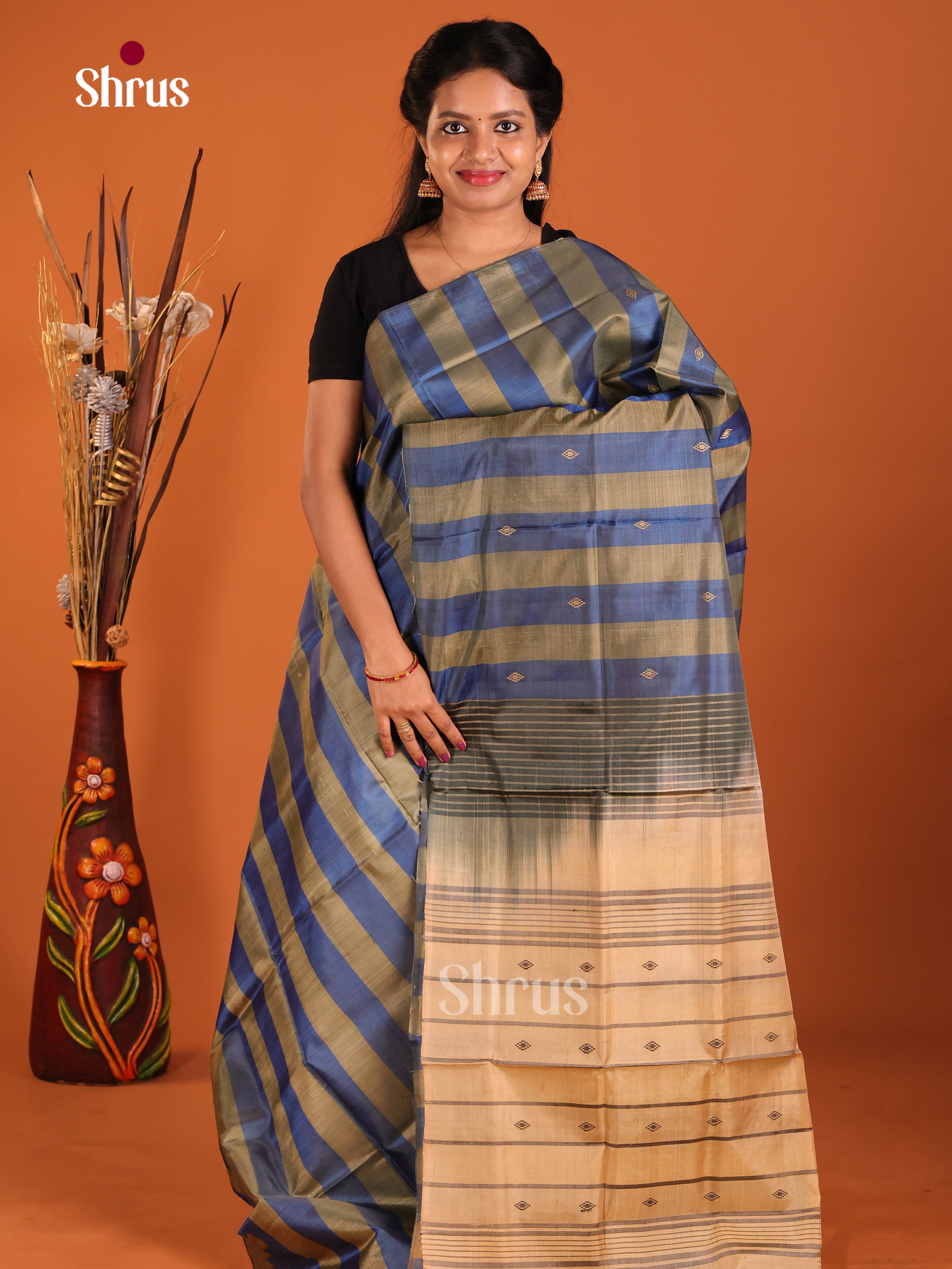 Blue & Beige- Banana Pith without blouse Saree
