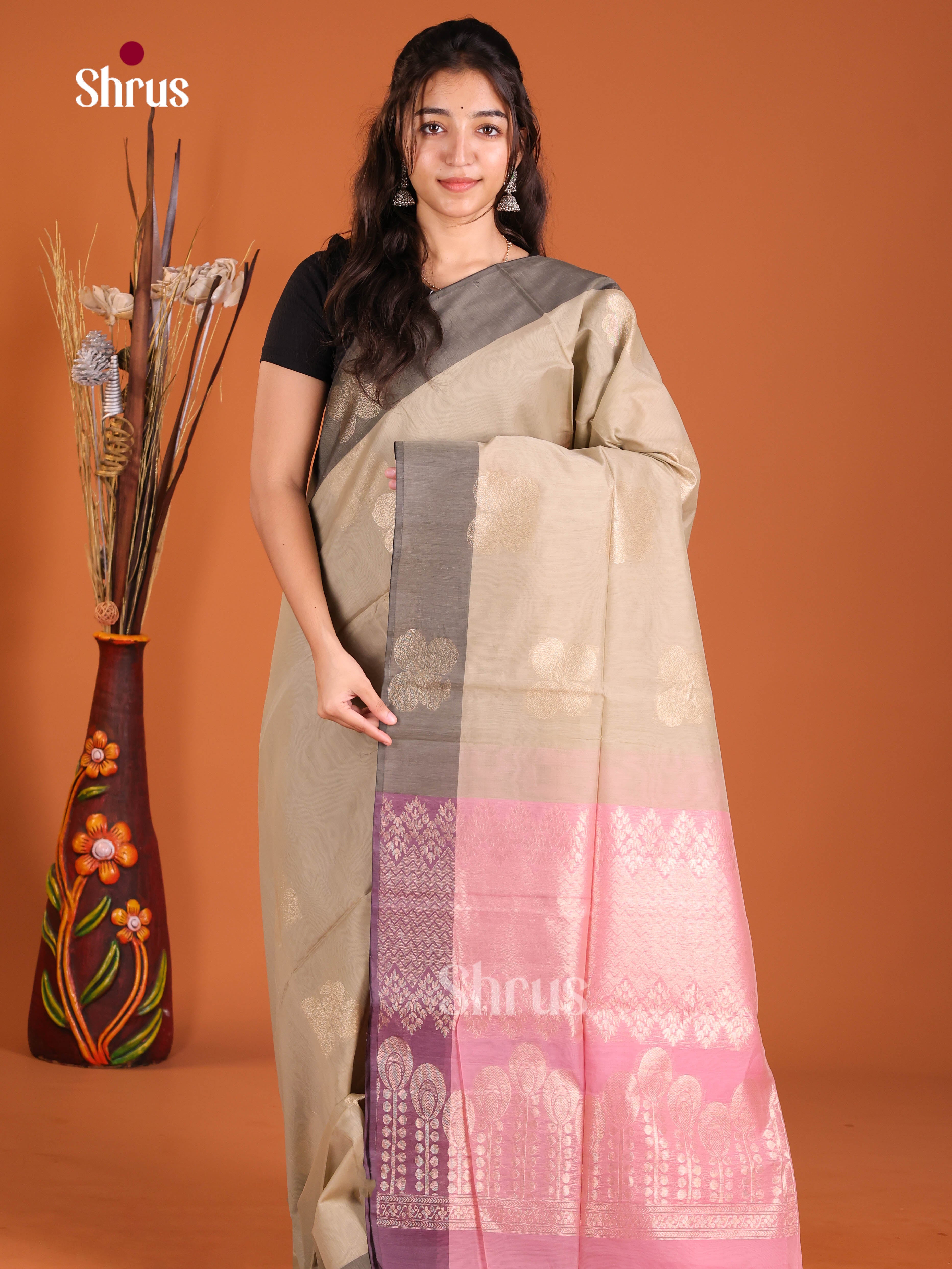 Grey & Pink- Semi Silkcotton Saree