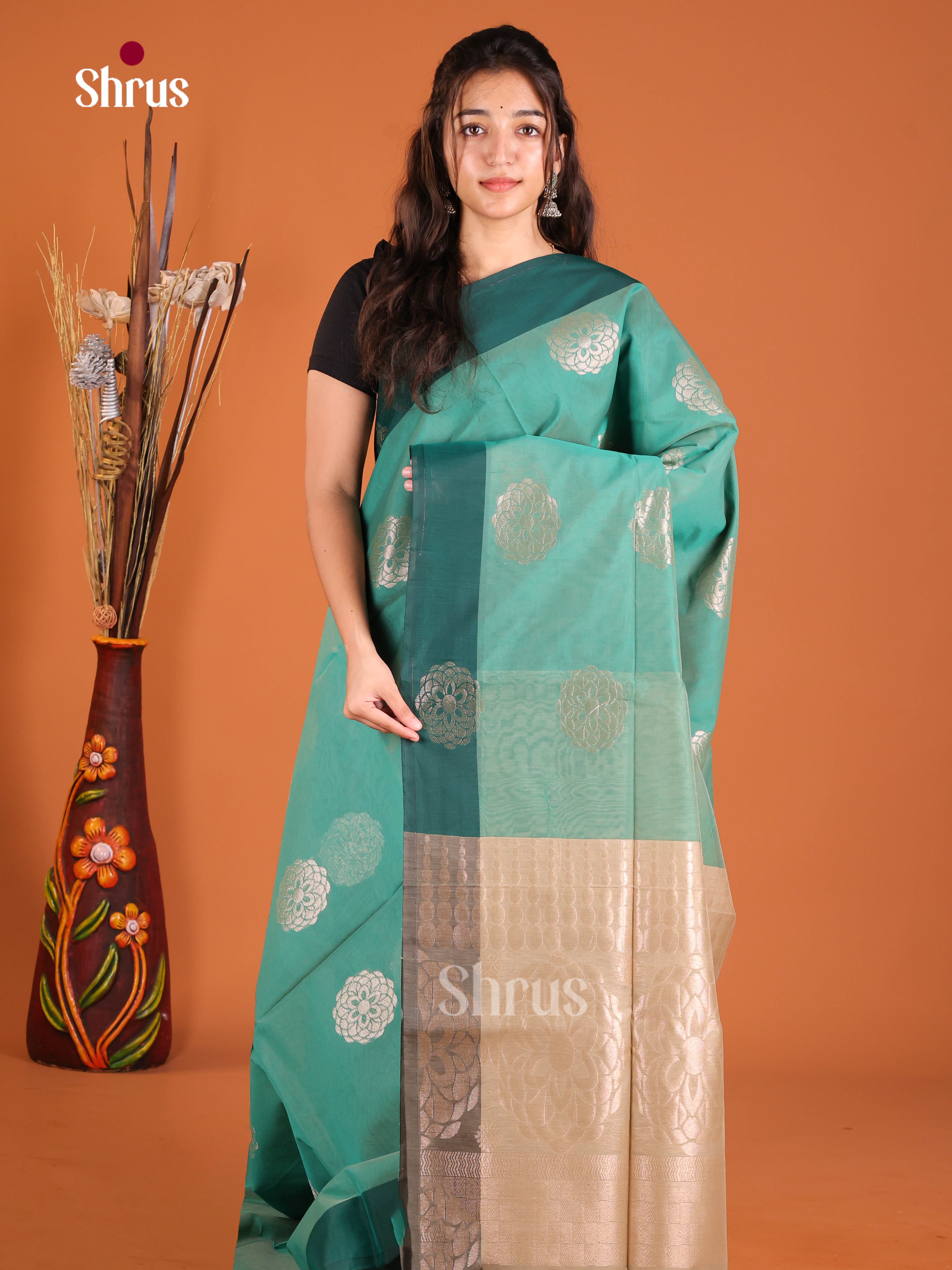 Green &  Cream - Semi Silkcotton Saree