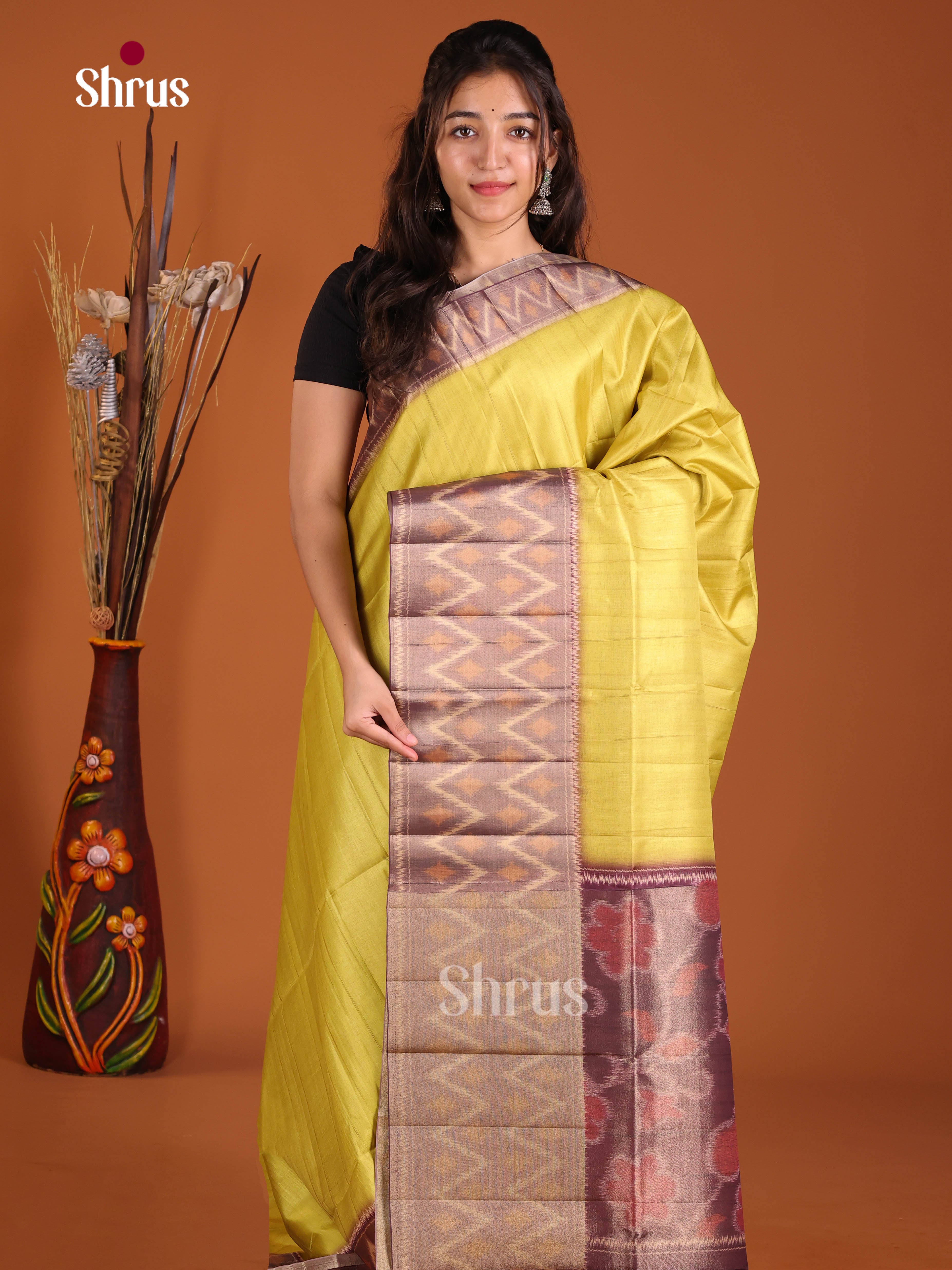DJS04018 - Semi matka Saree